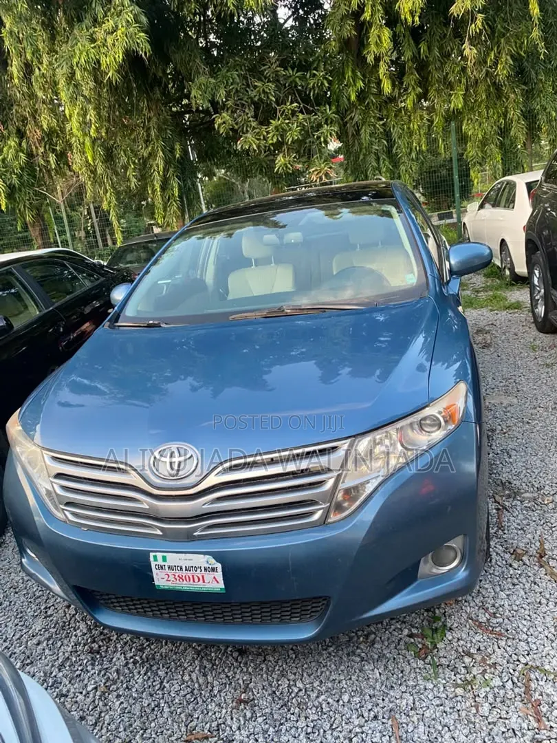 Toyota Venza 2011 Blue