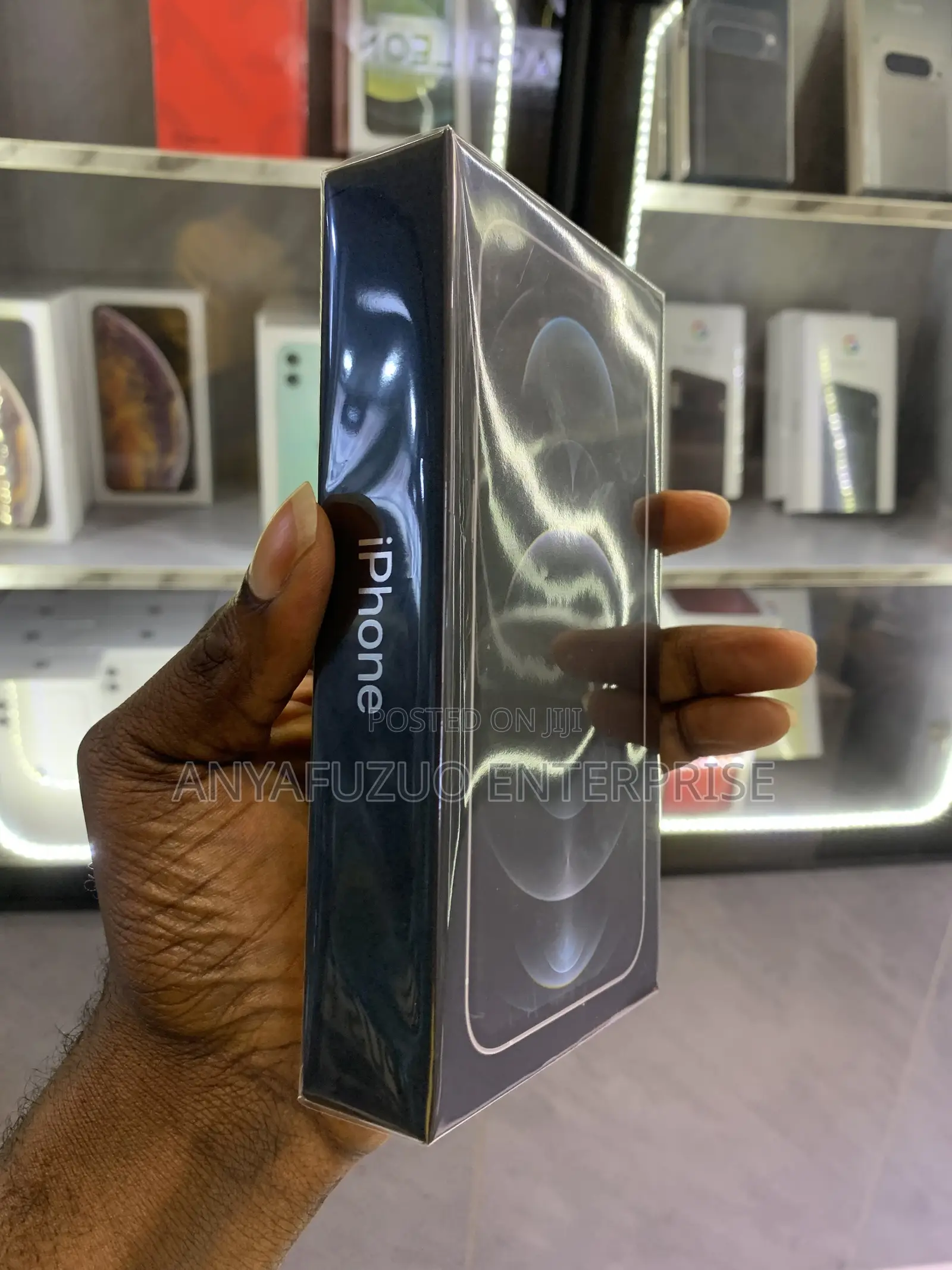 New Apple iPhone 12 Pro 256 GB Gold