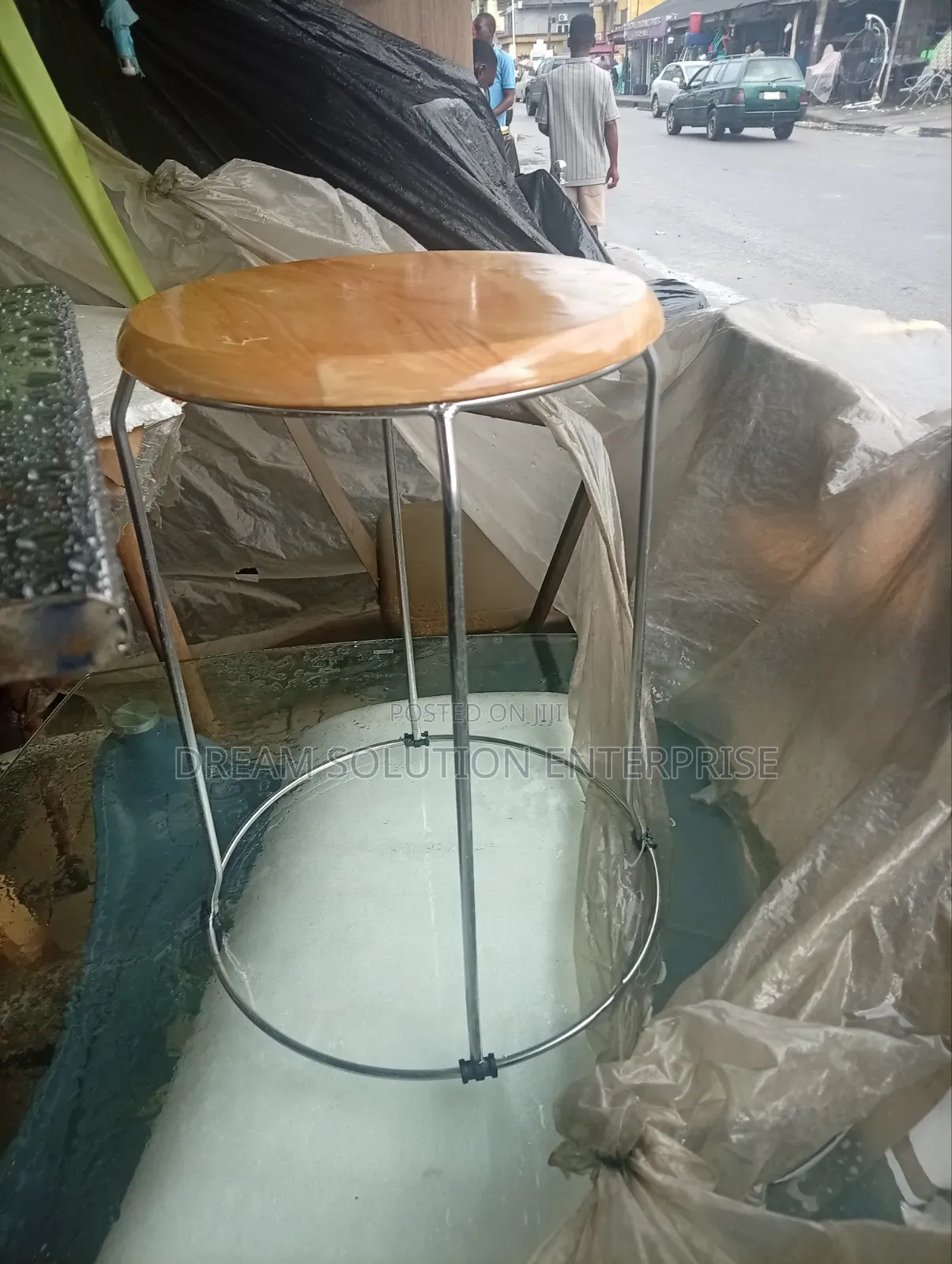 Mni Metal Base Chair