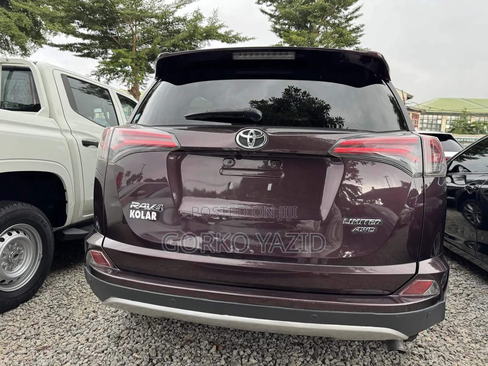 Toyota RAV4 Limited FWD (2.5L 4cyl 6A) 2016 Brown