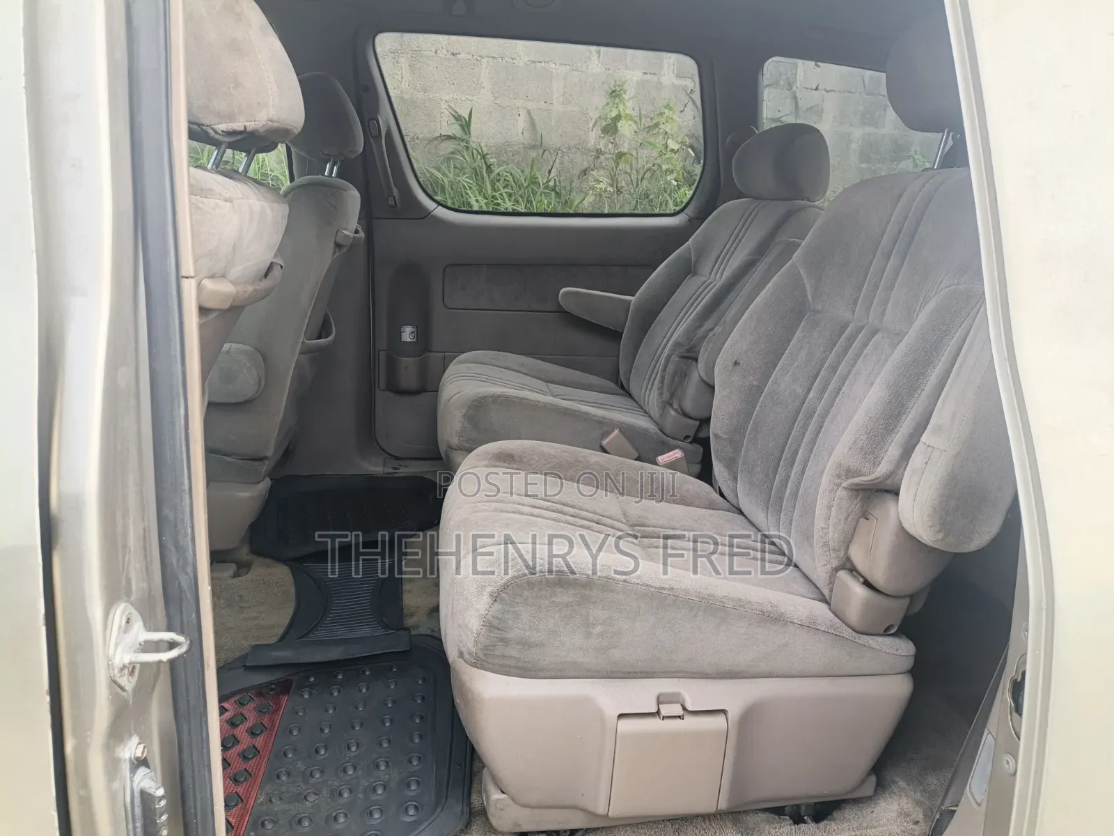 Toyota Sienna LE 2003 Gray