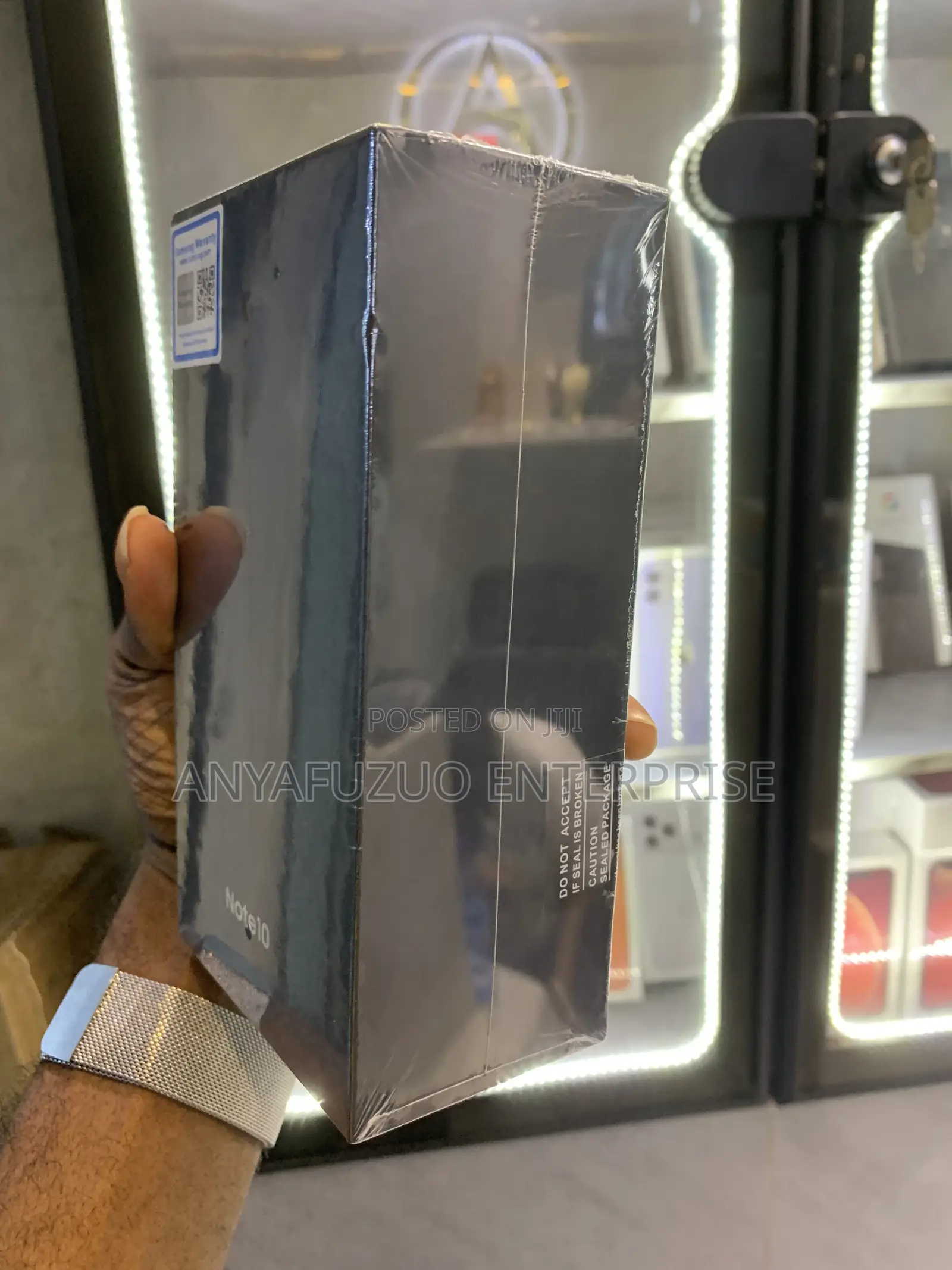 New Samsung Galaxy Note 10 Plus 256 GB Gold
