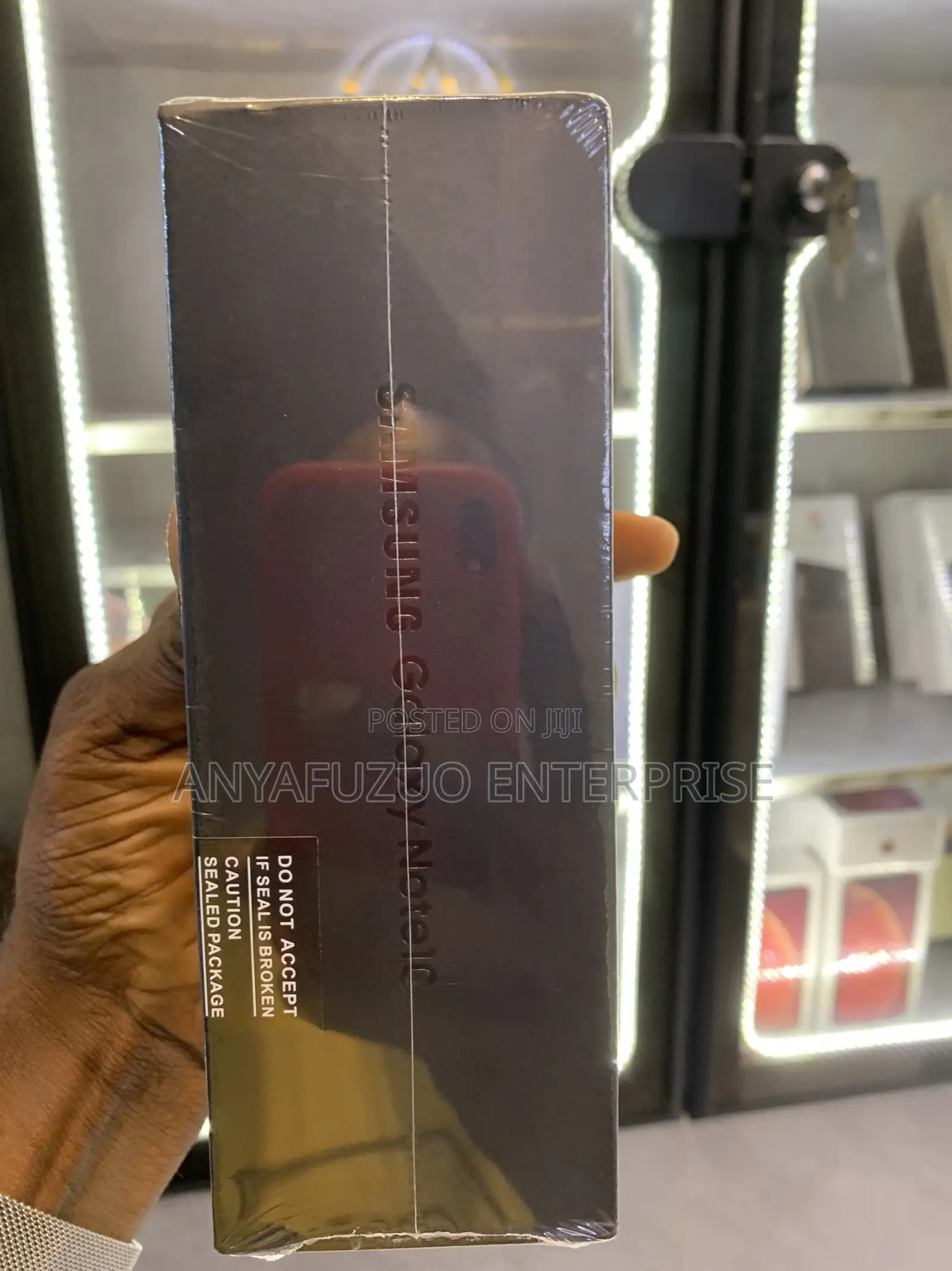 New Samsung Galaxy Note 10 Plus 256 GB Gold