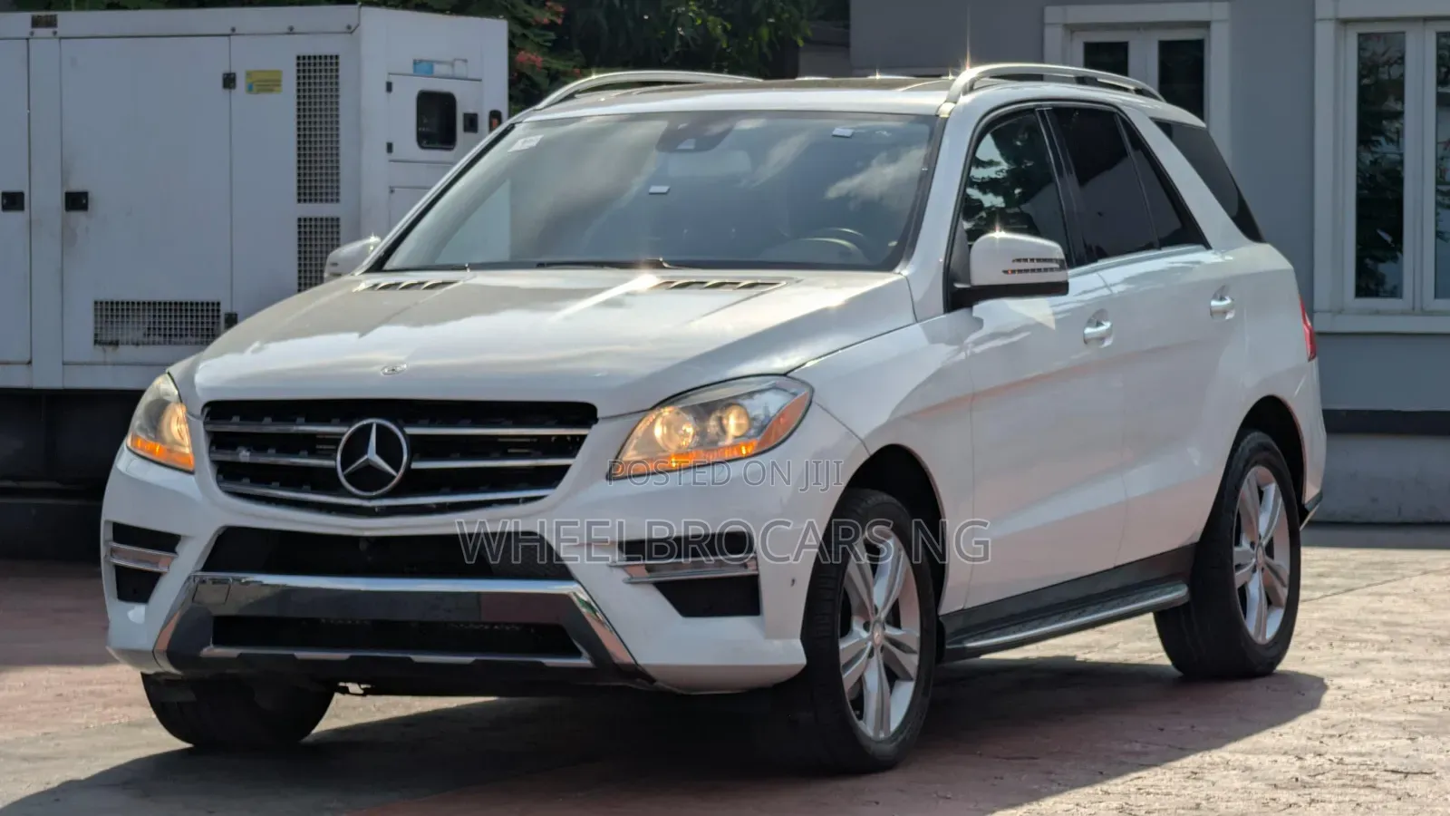 Mercedes-Benz M Class ML350 4dr SUV (3.5L 6cyl 7A) 2015 White