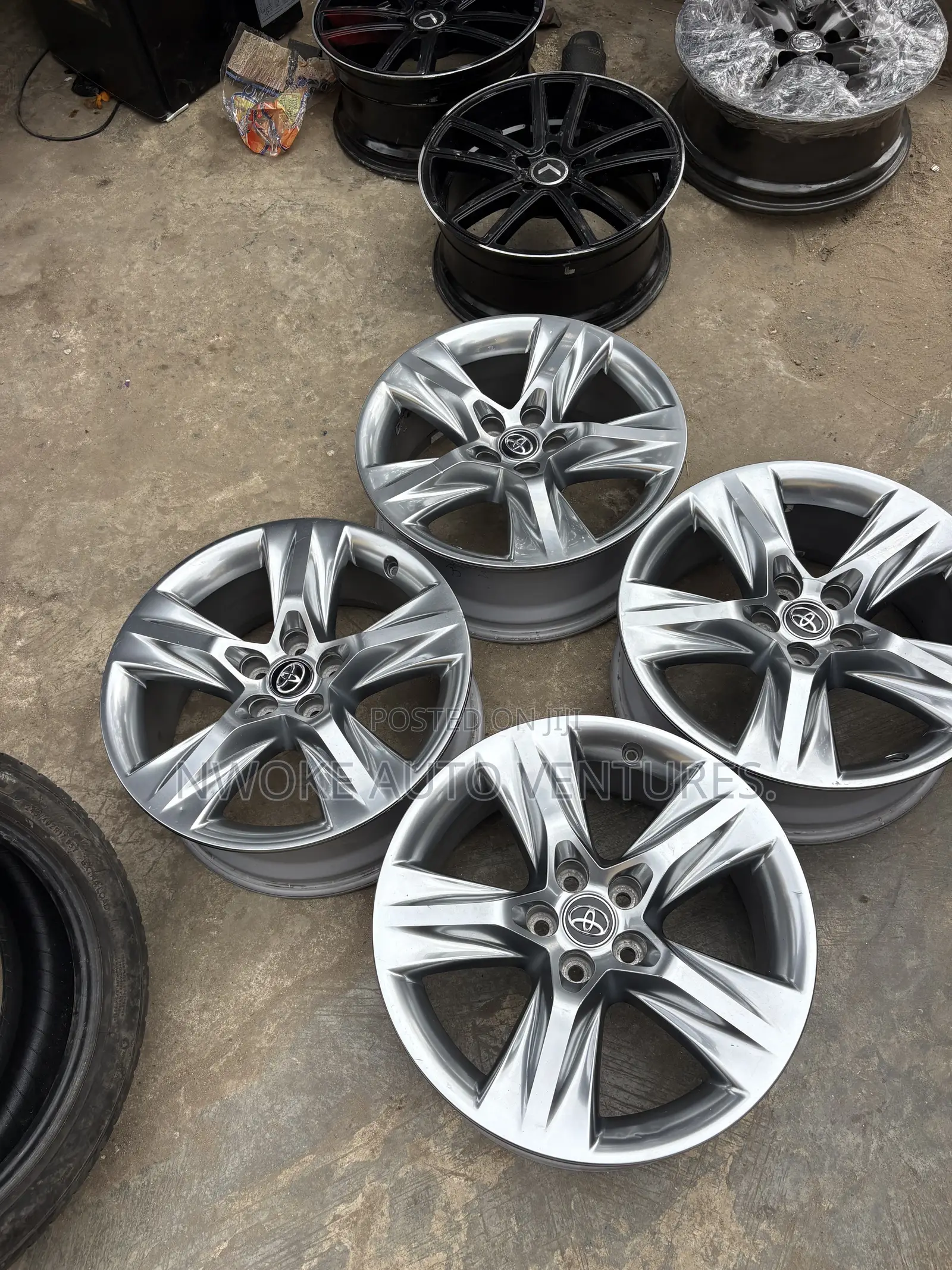 19 Inches for Toyota Highlander 2020 Model