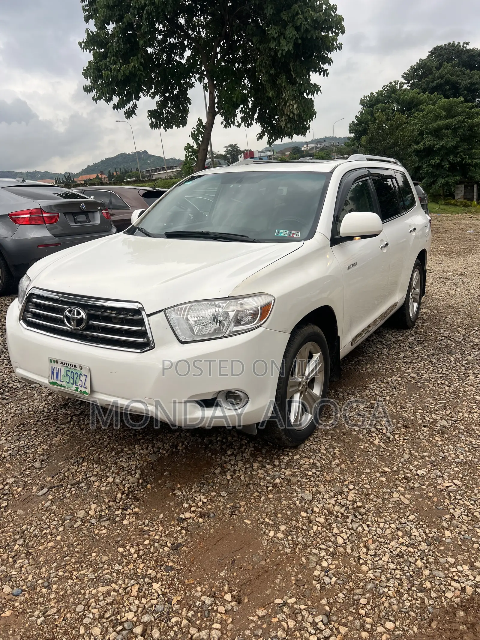 Toyota Highlander Limited 2010 White