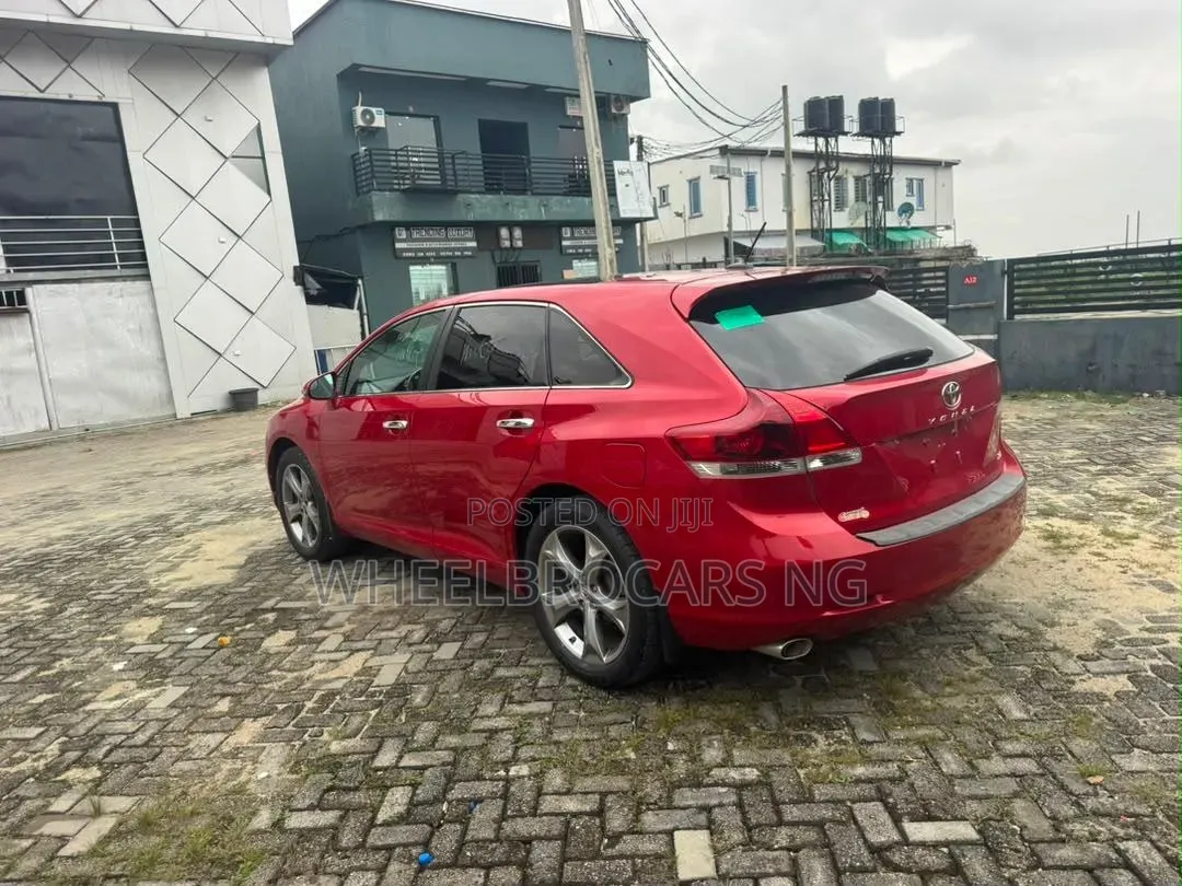 Toyota Venza Limited 2014 Red