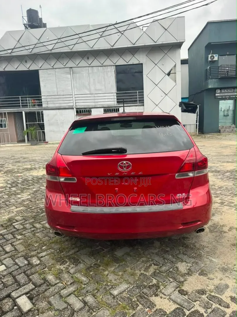 Toyota Venza Limited 2014 Red