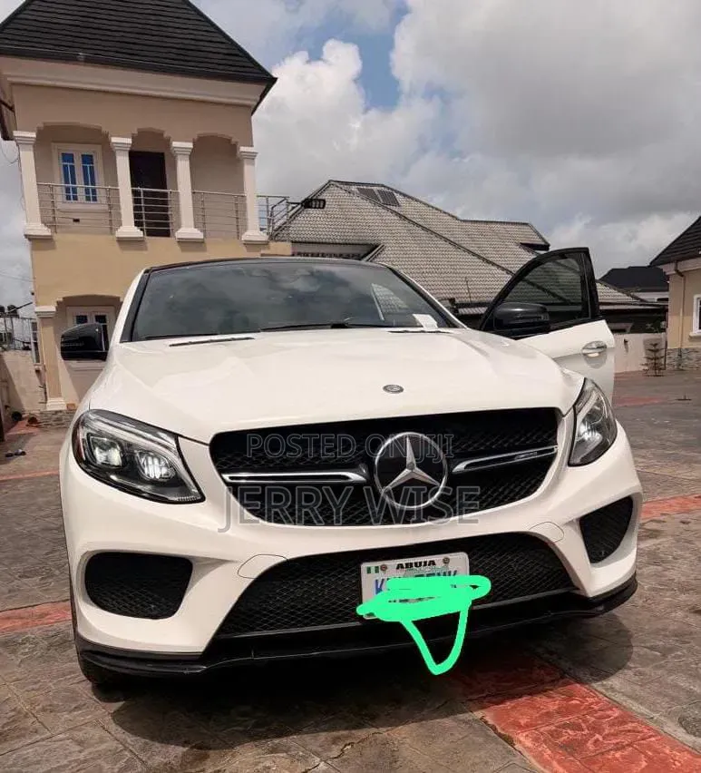 Mercedes-Benz GLE-Class 2017 White