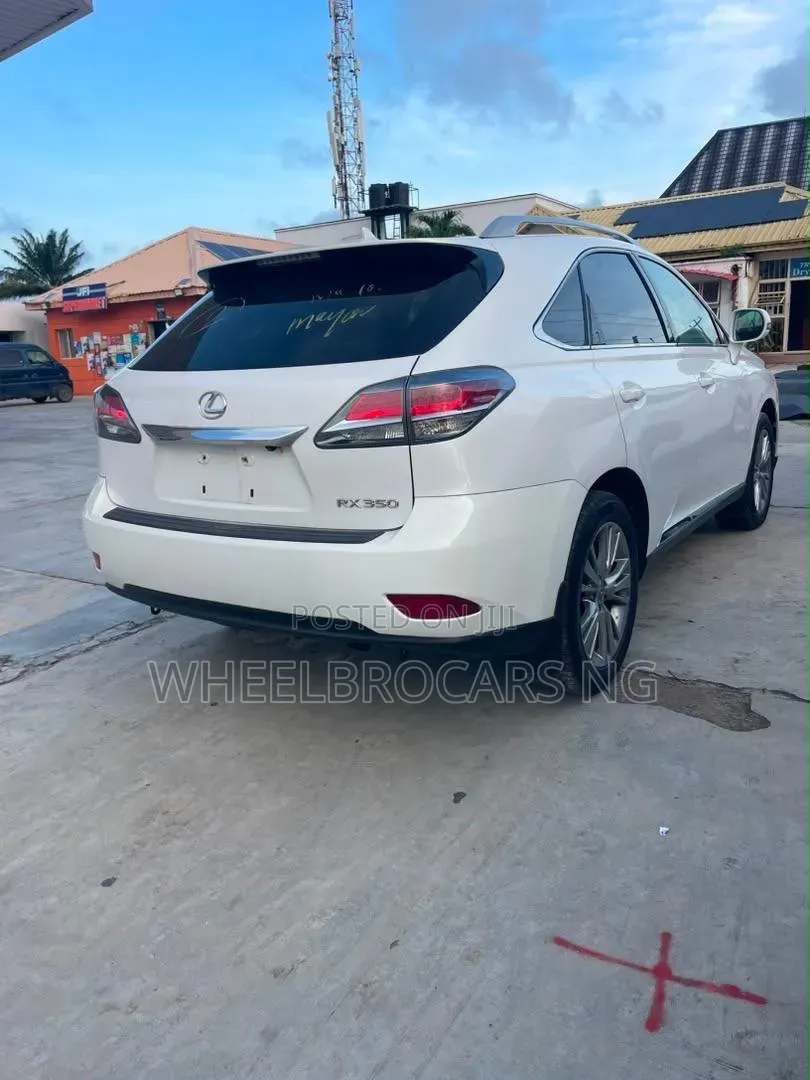 Lexus RX 350 AWD 2013 White