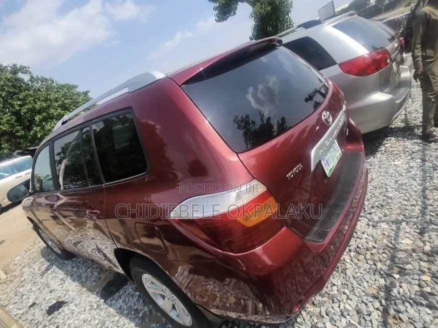 Toyota Highlander 2009 Burgundy