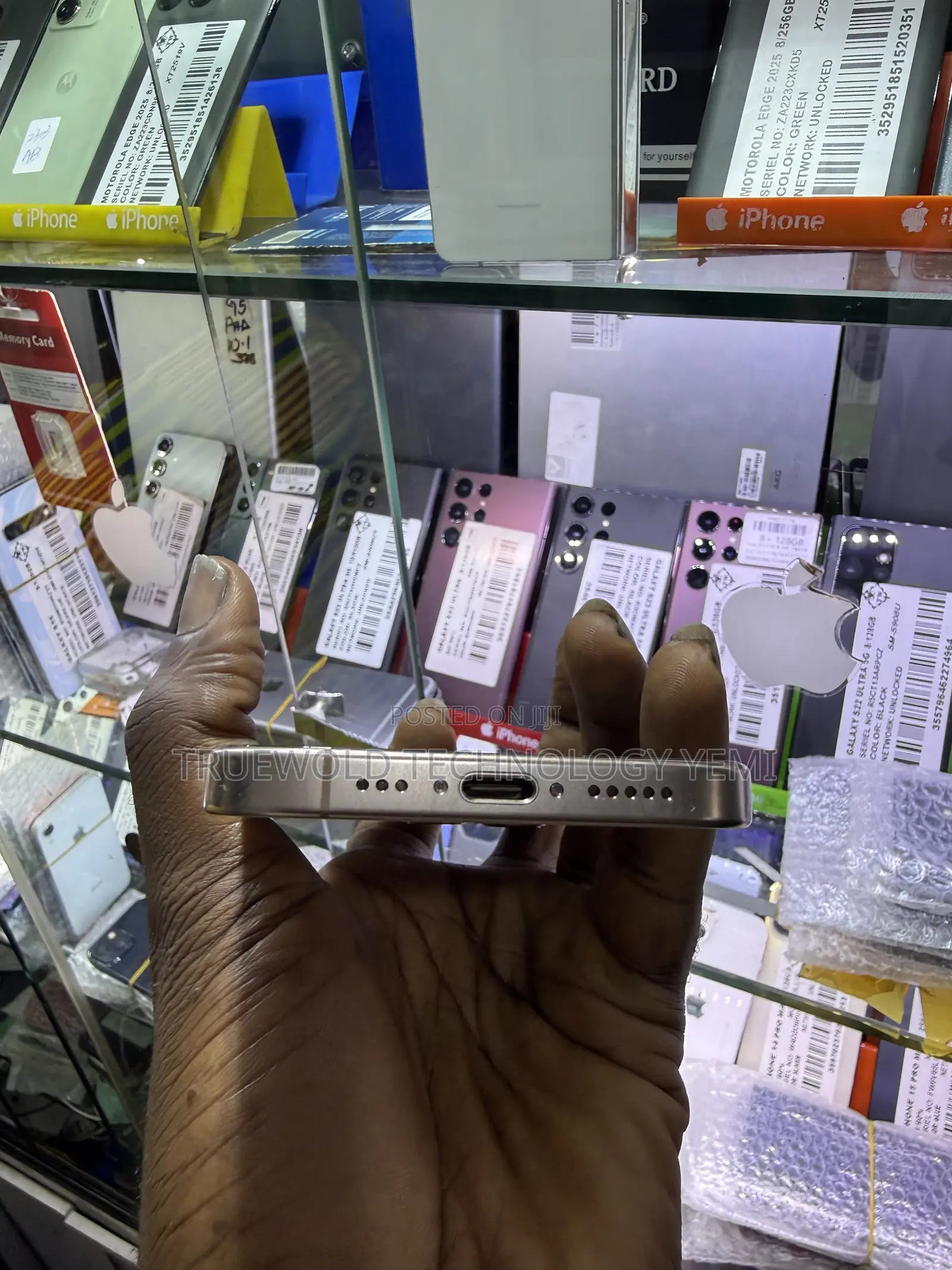 Apple iPhone 16 Pro 256 GB Rose Gold