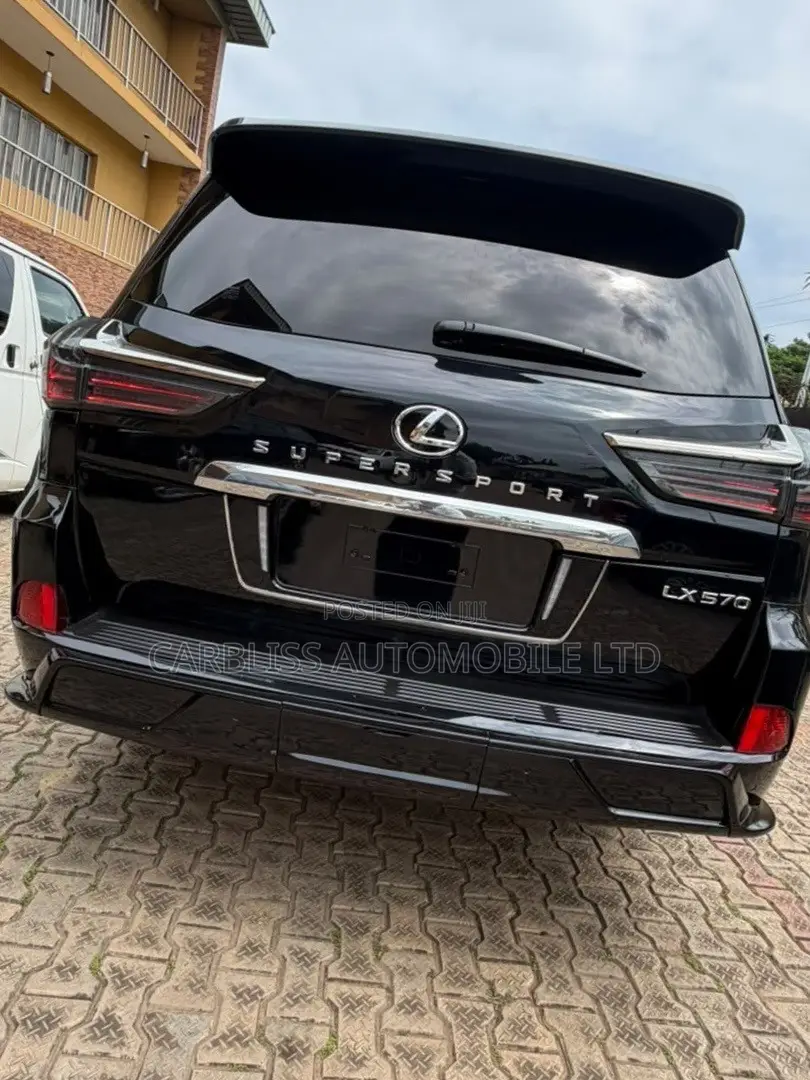 Lexus LX 570 AWD 2017 Matt Black