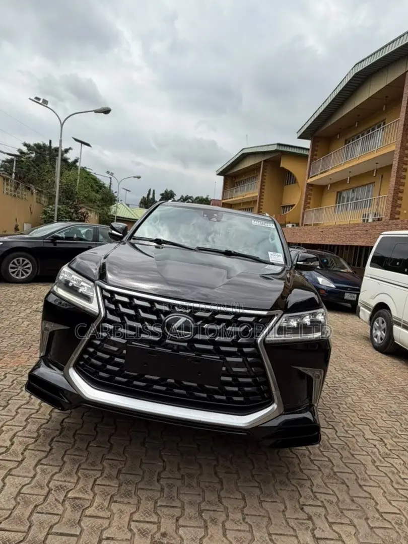 Lexus LX 570 AWD 2017 Matt Black