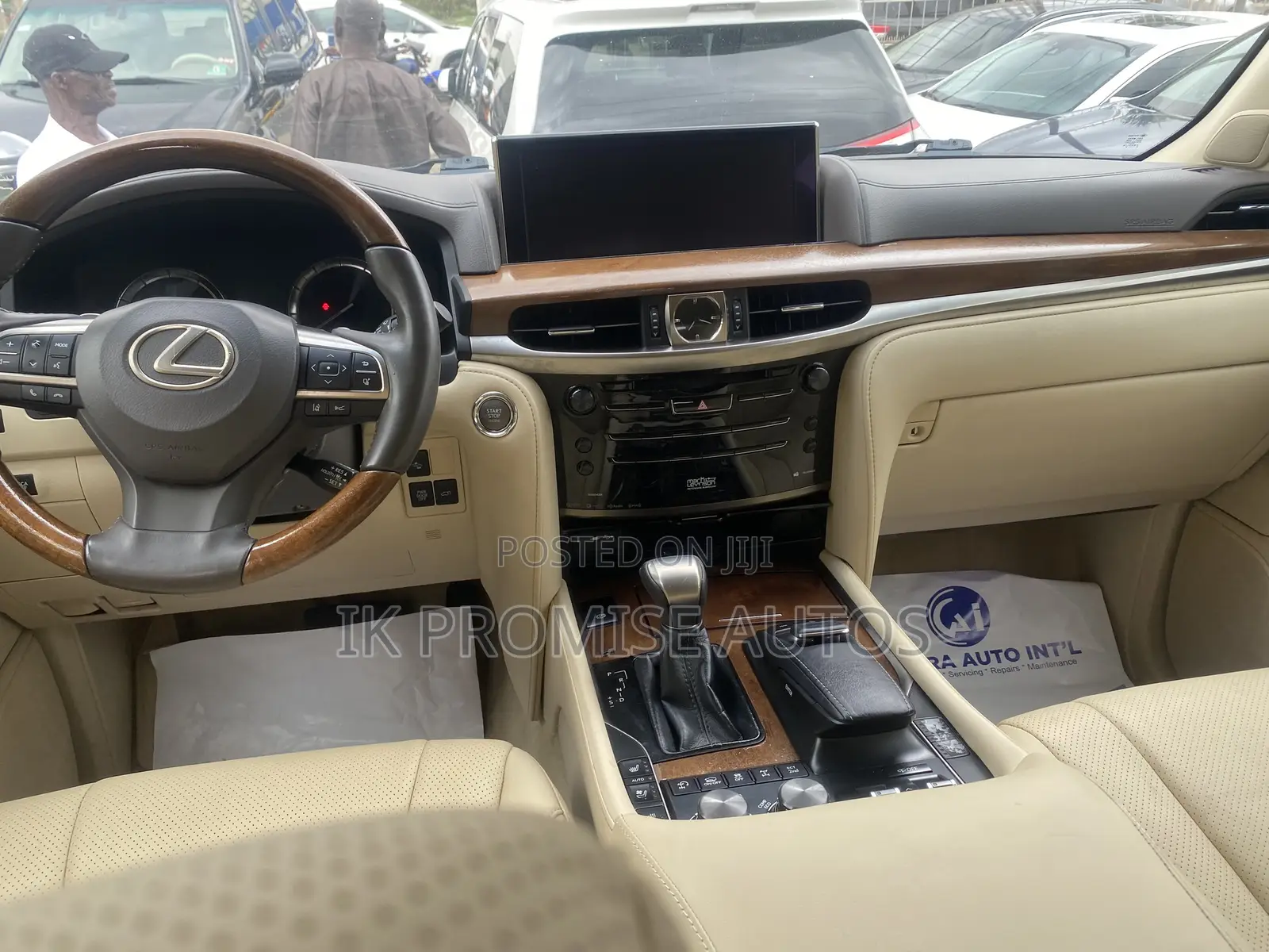 Lexus LX 570 (5 seats) AWD 2017 Gray