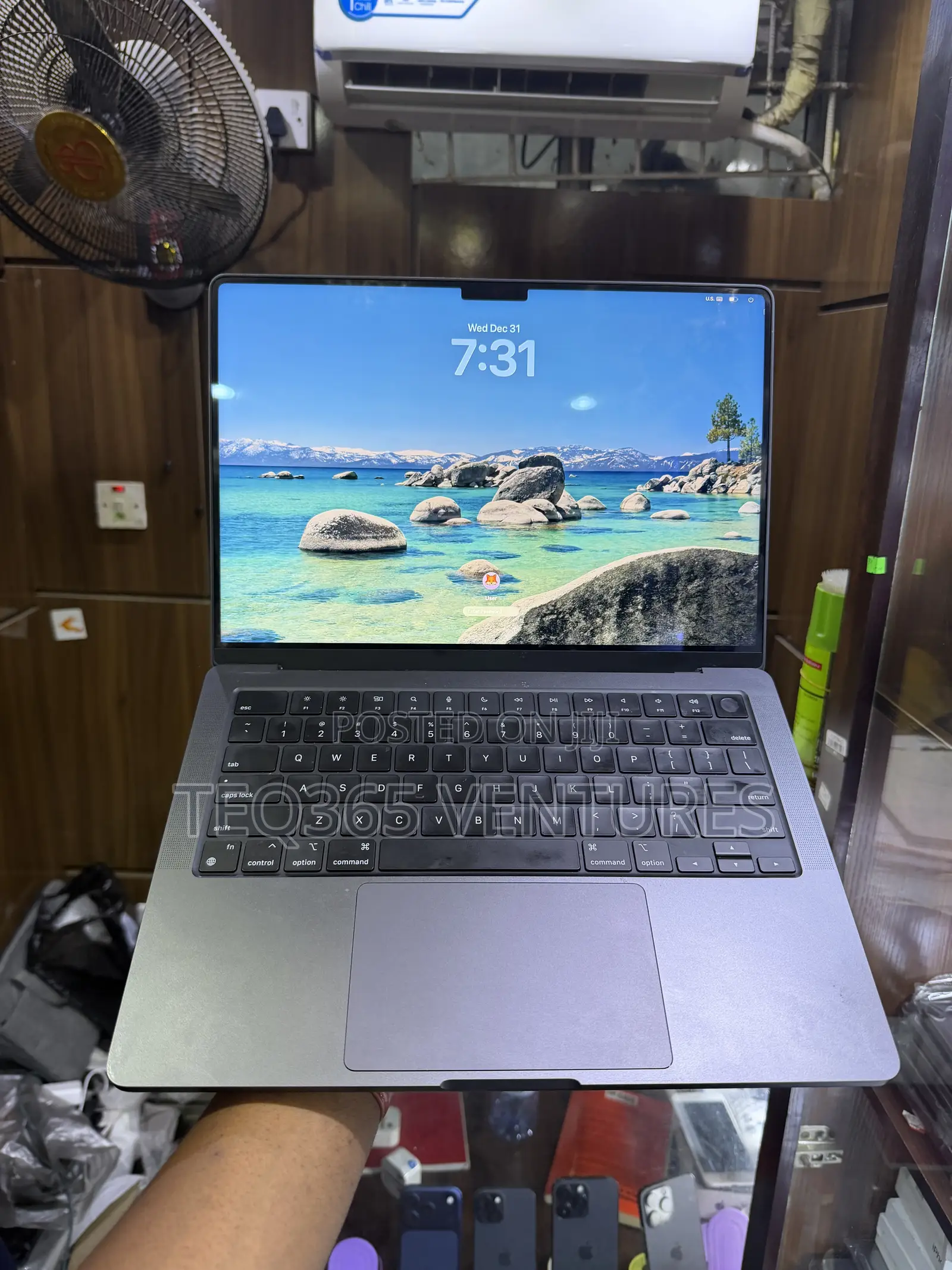 Laptop Apple MacBook Pro 2024 M4 Max 36GB Apple M4 Max SSD 1T