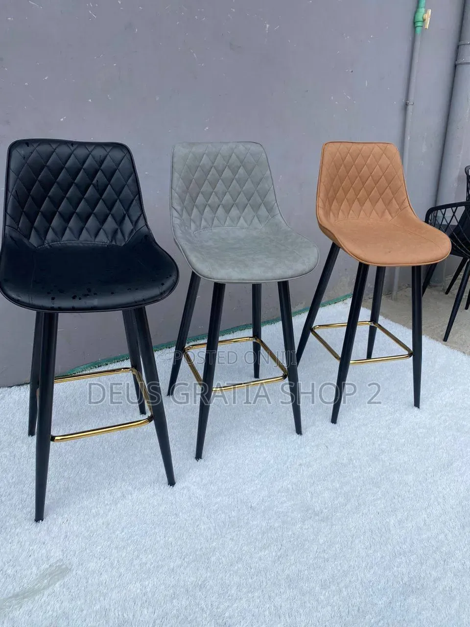 Bar Stool With Rotating Leg for Restaurant
