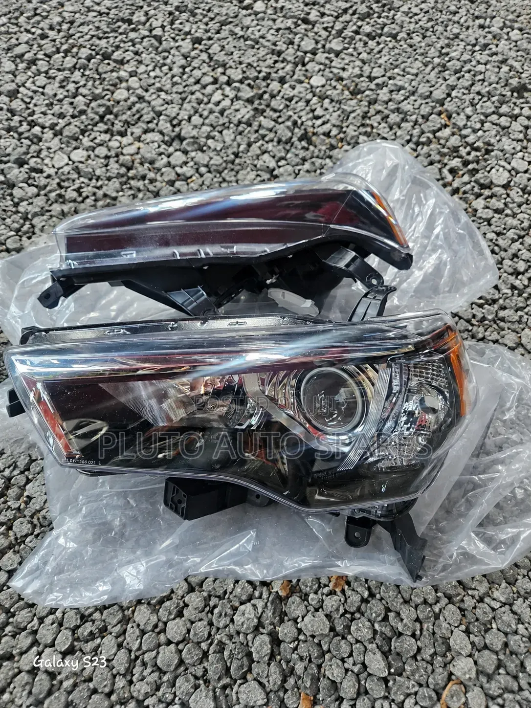 2015 Toyota 4Runner Headlight Set Available