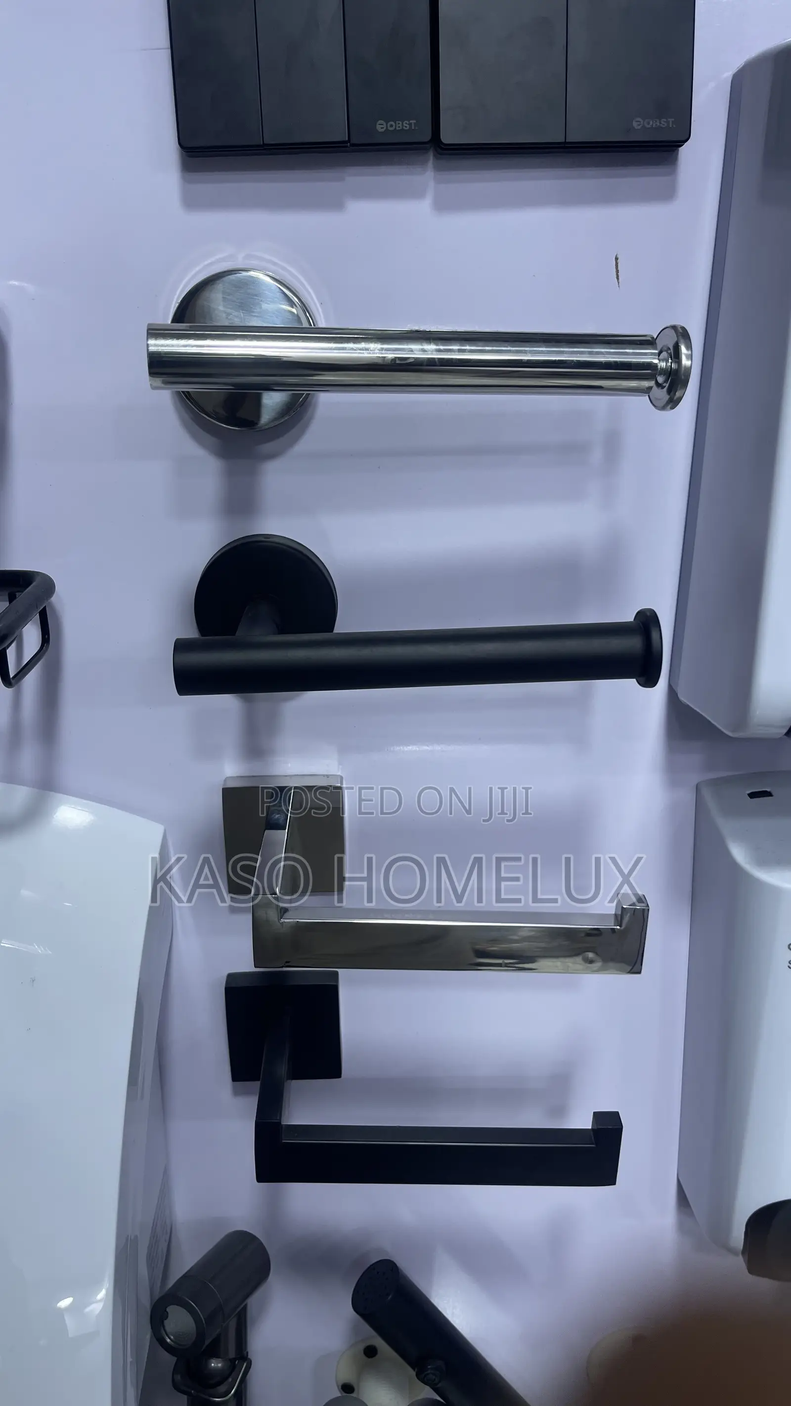 Tissue Holder