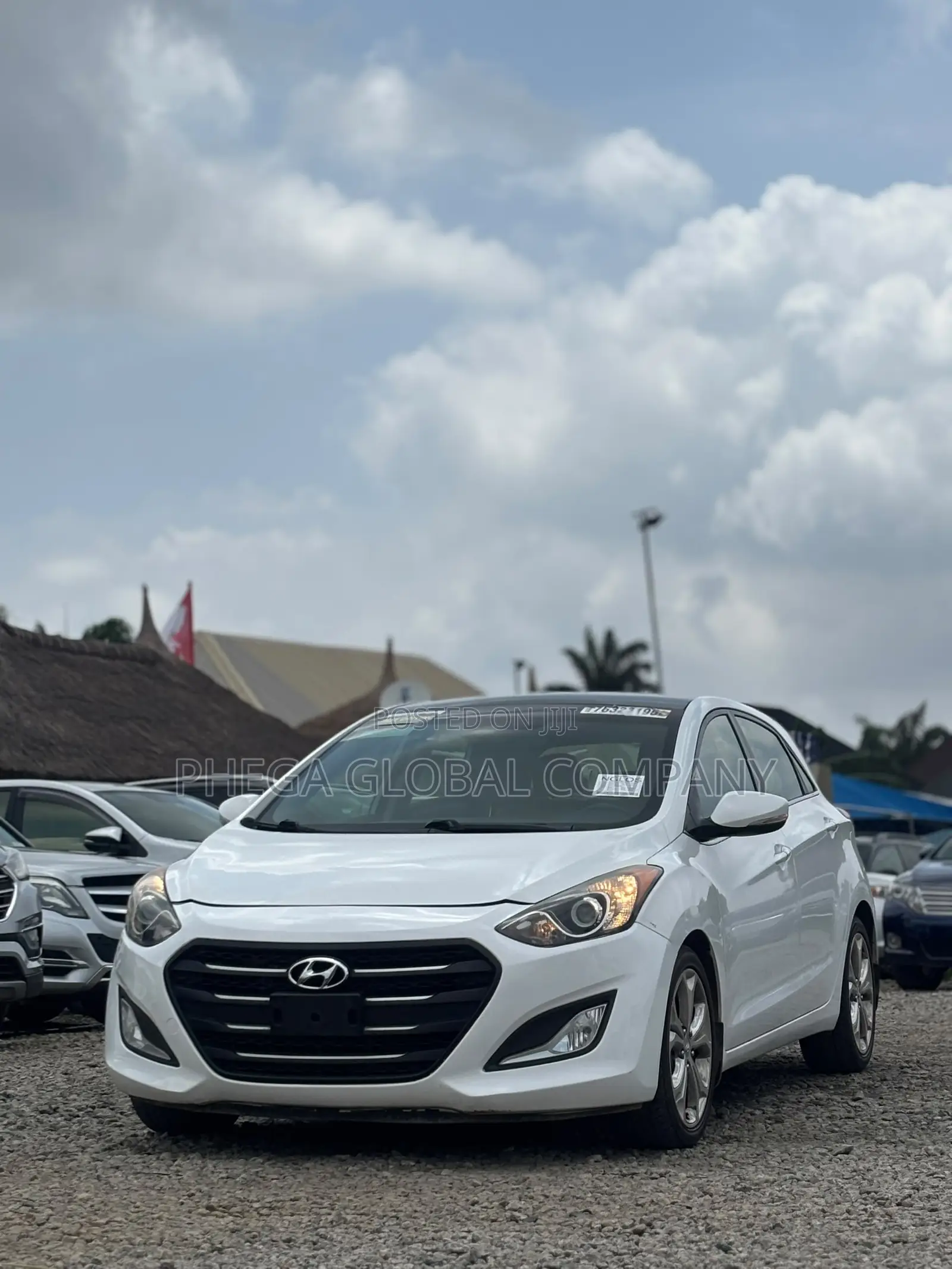 Hyundai Elantra 2014 White