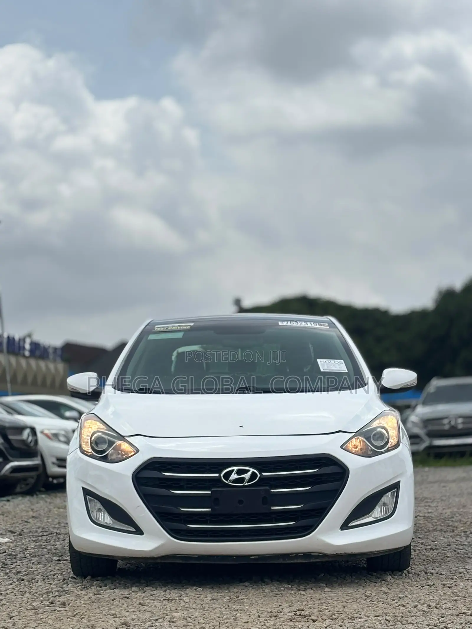 Hyundai Elantra 2014 White