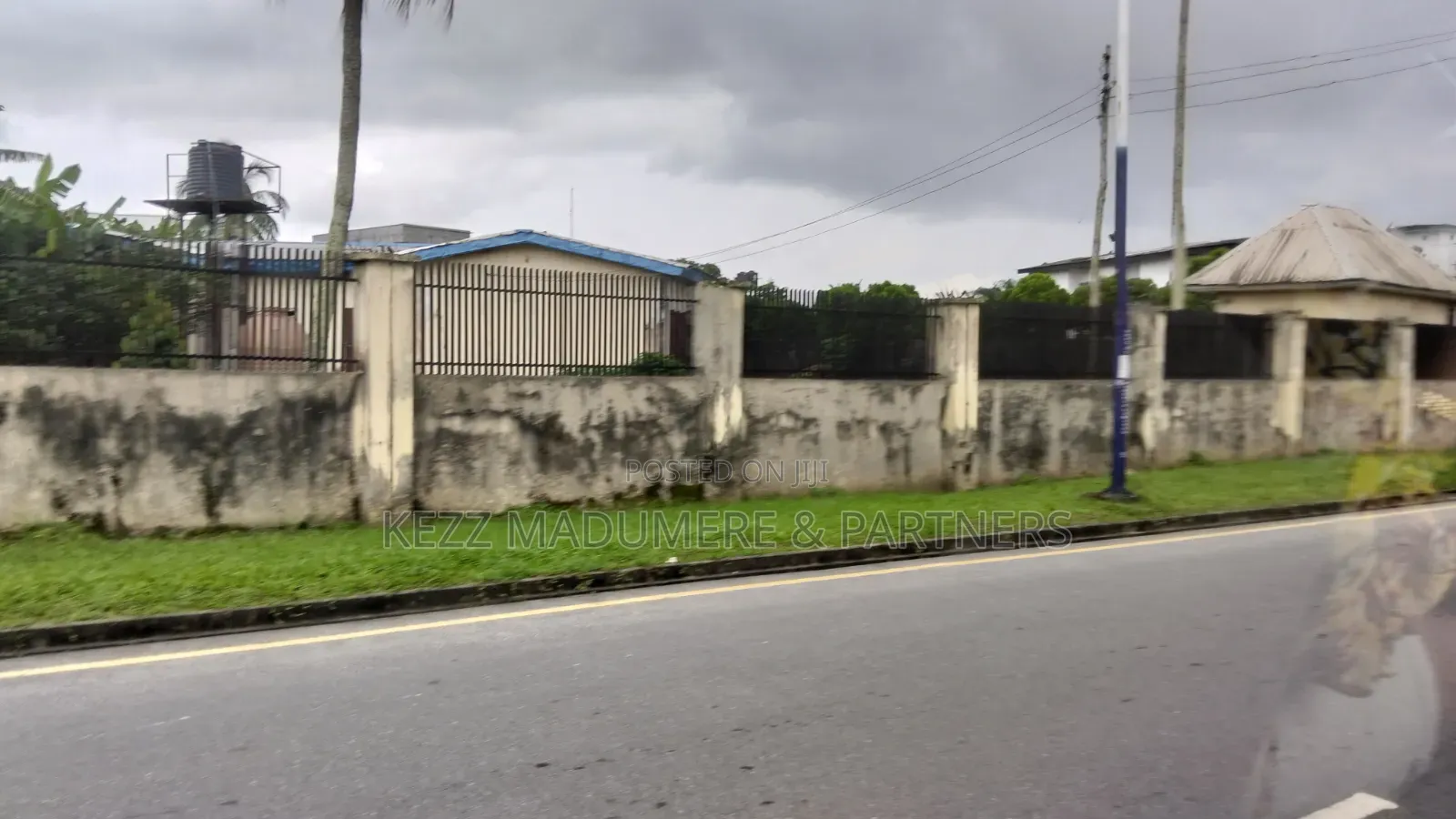 For Sale : 4 Plots at PRESIDENTIAL ESTATE OFF ABA ROAD, PH
