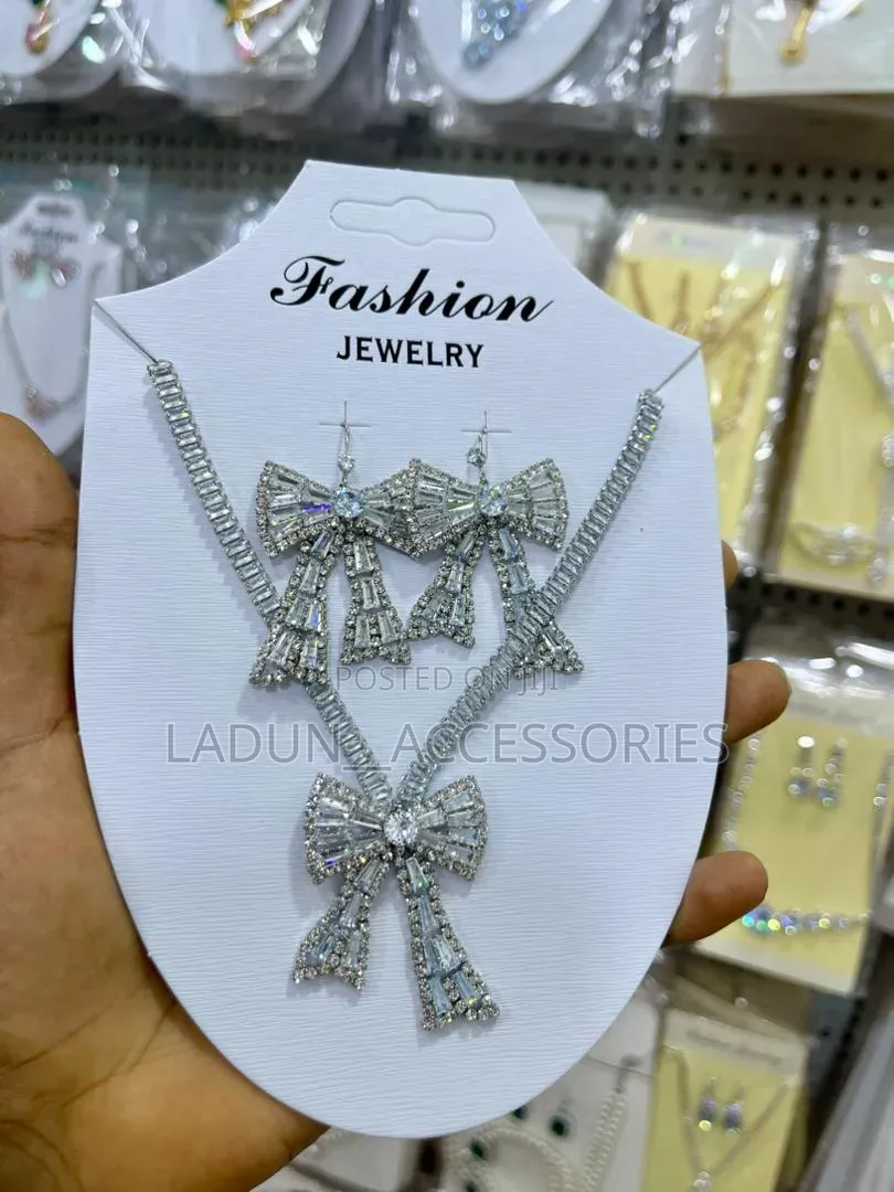 Crystal Bow Jewelry Set