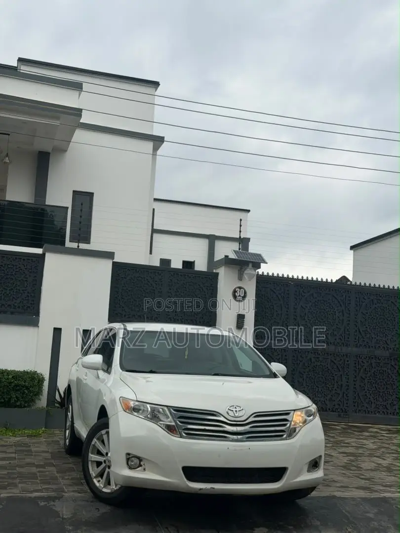 Toyota Venza AWD 2012 White