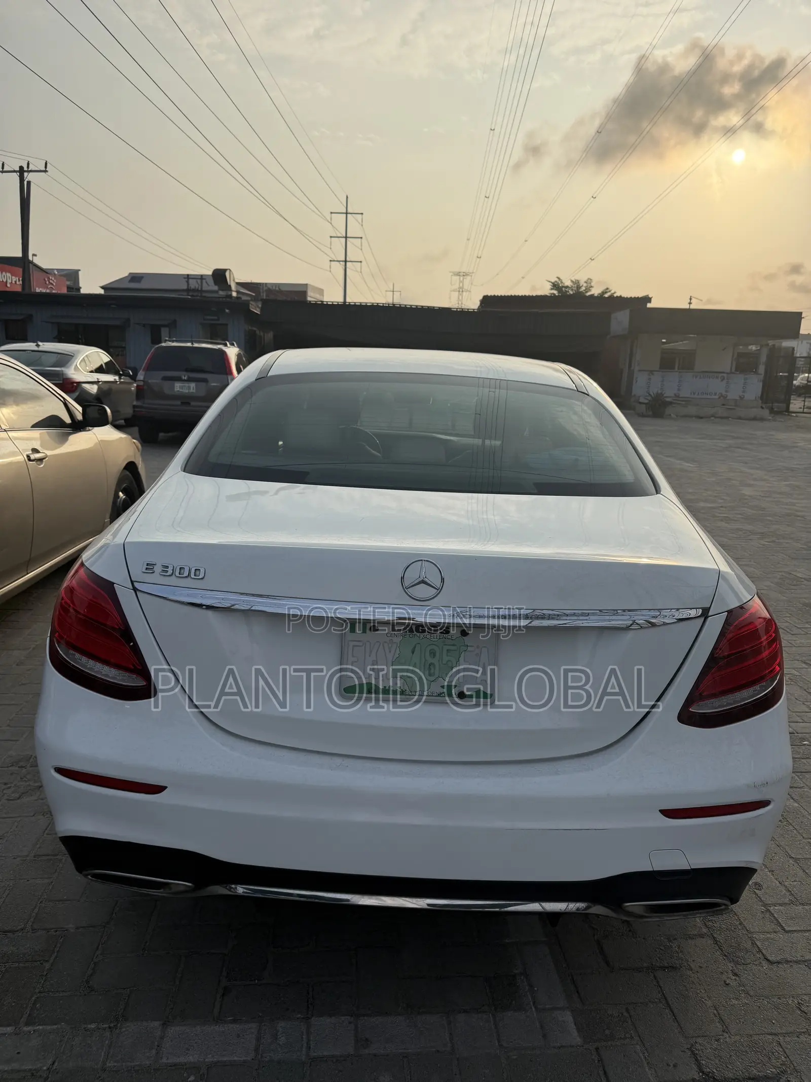 Mercedes-Benz E300 2017 White