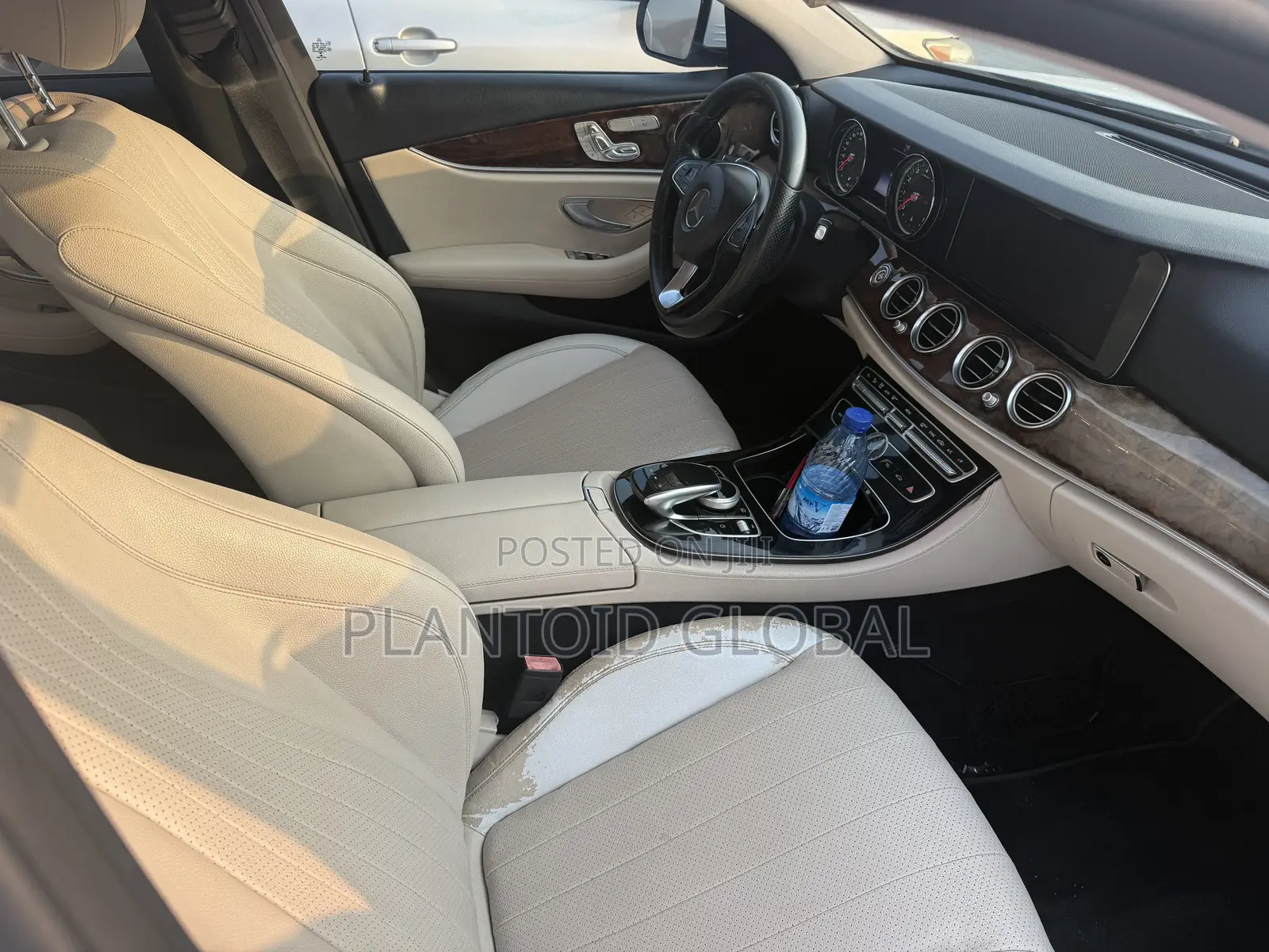 Mercedes-Benz E300 2017 White