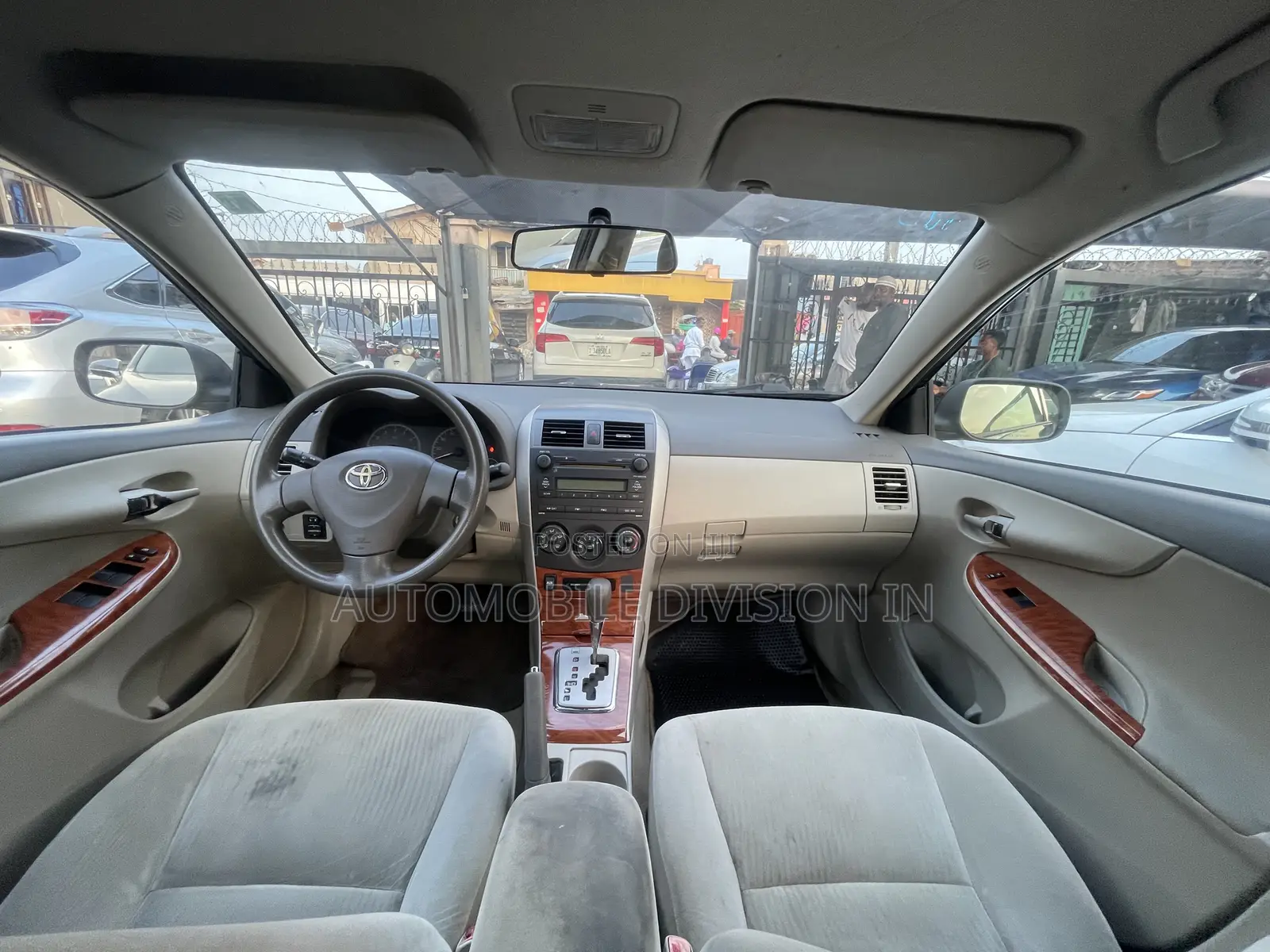 Toyota Corolla LE 4dr Sedan (1.8L 4 cyl 4A) 2009 Black