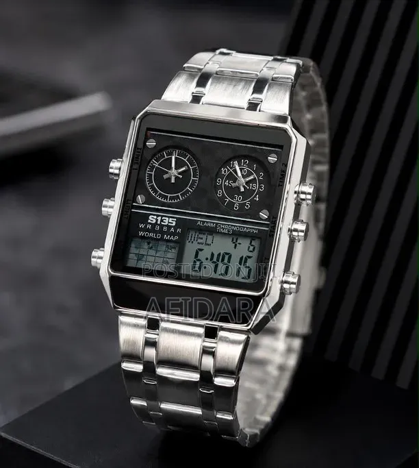 Display Watch for Men Who Like to Stand Out