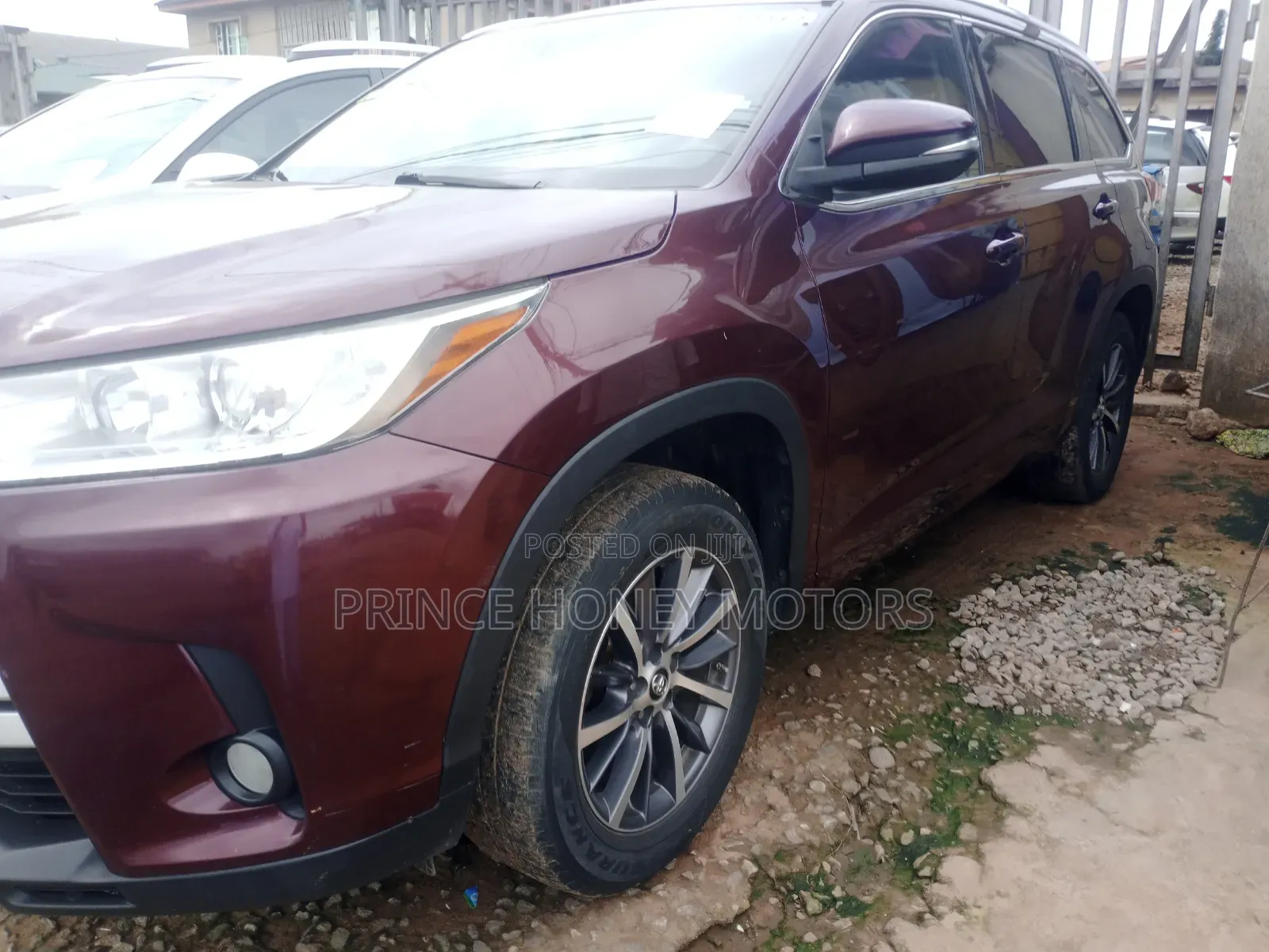 Toyota Highlander 2017 Red