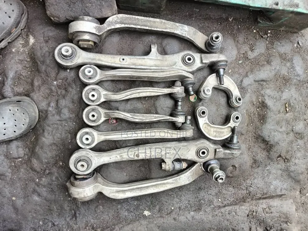 Set of Arms Bentley Complete