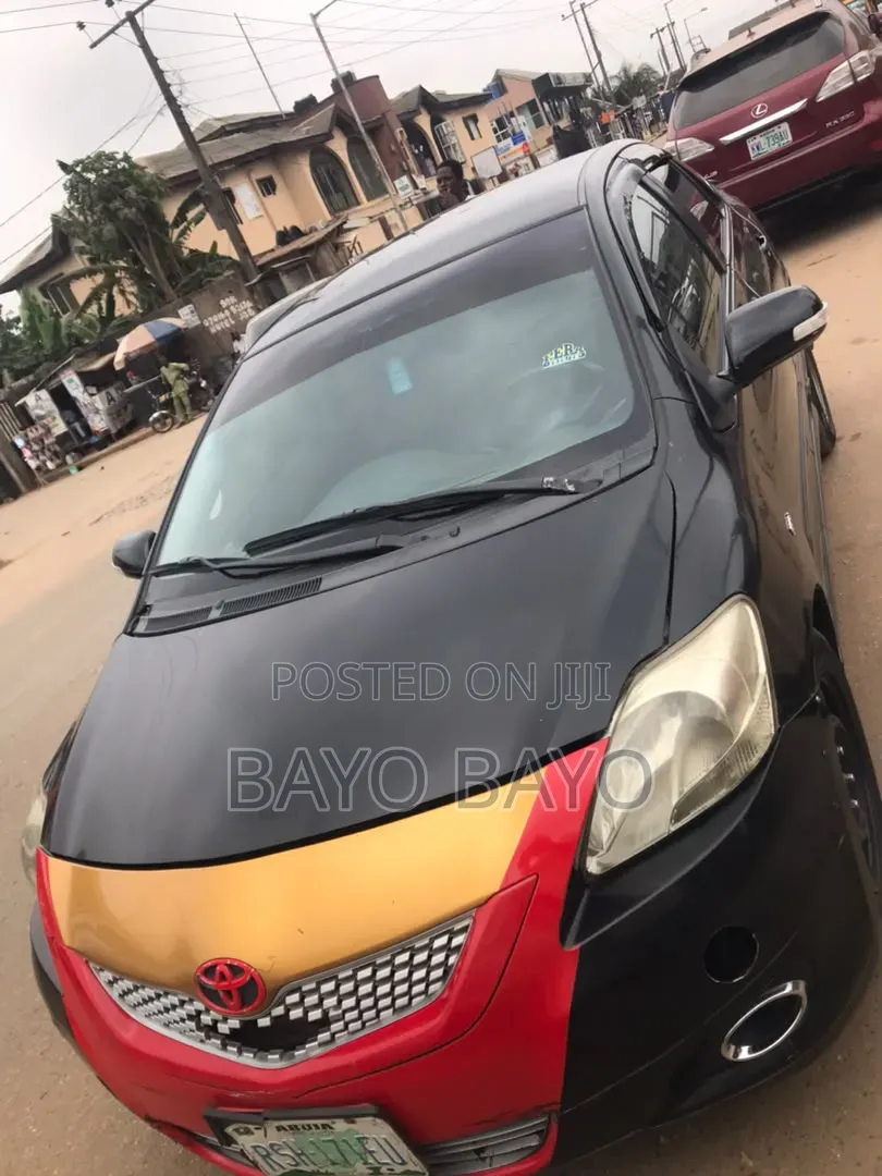Toyota Yaris 2008 Black