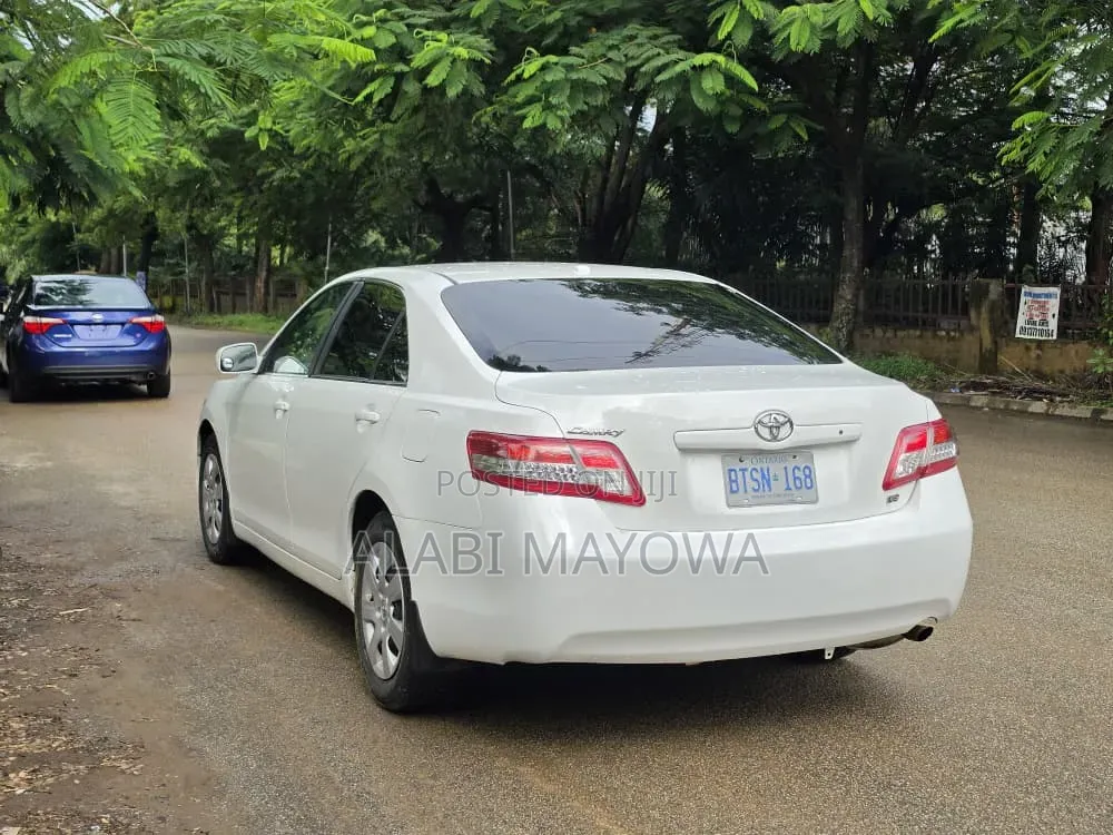 Toyota Camry 2010 White