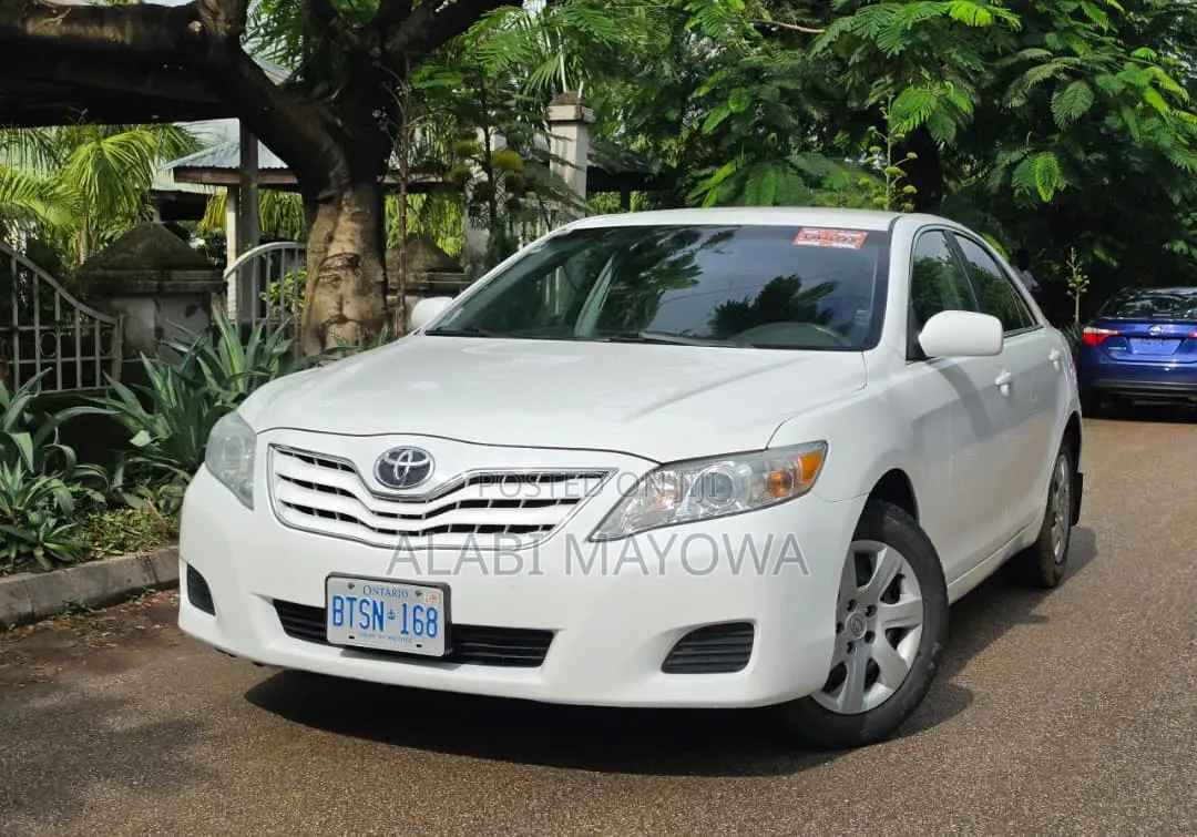 Toyota Camry 2010 White