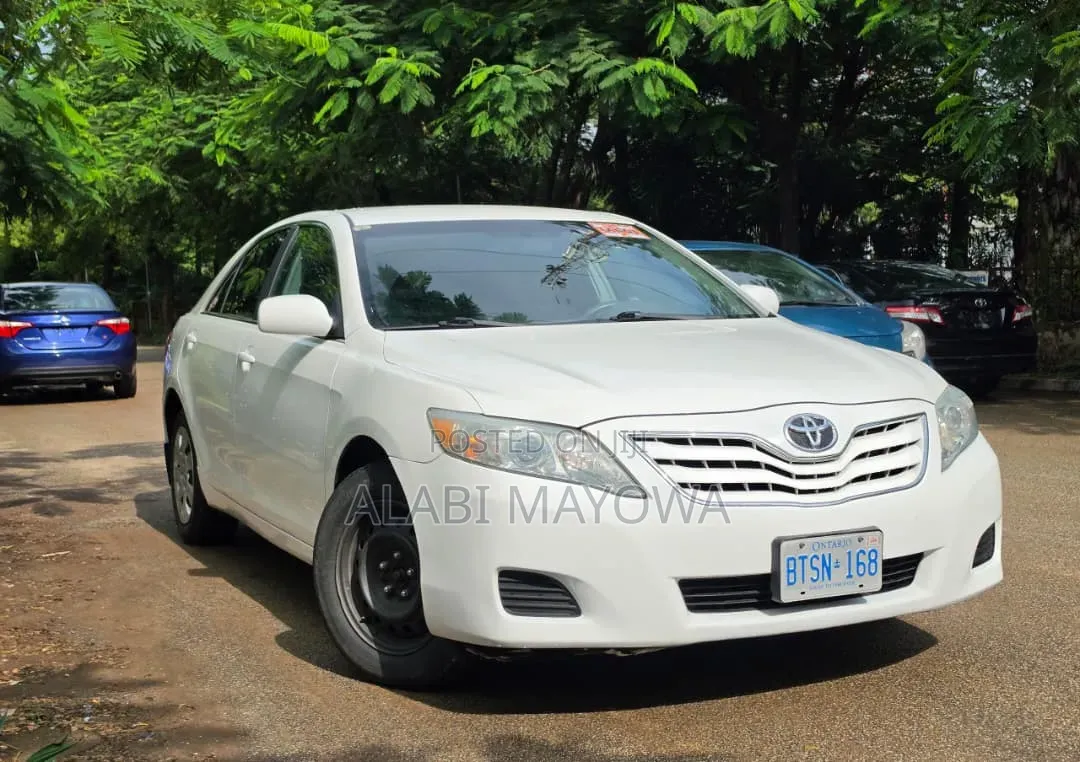 Toyota Camry 2010 White