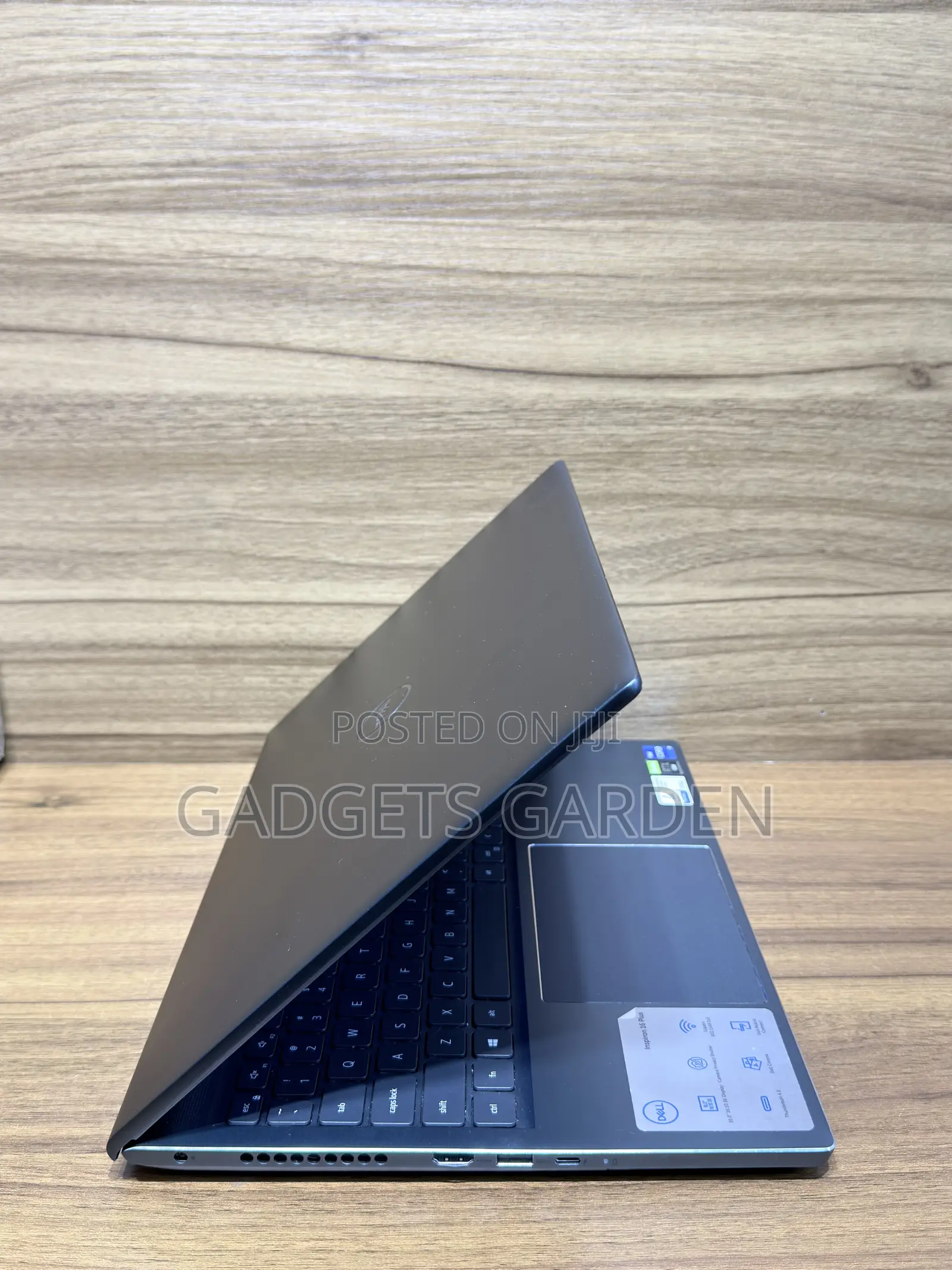 Laptop Dell Inspiron 16 7610 16GB Intel Core i7 SSD 1T