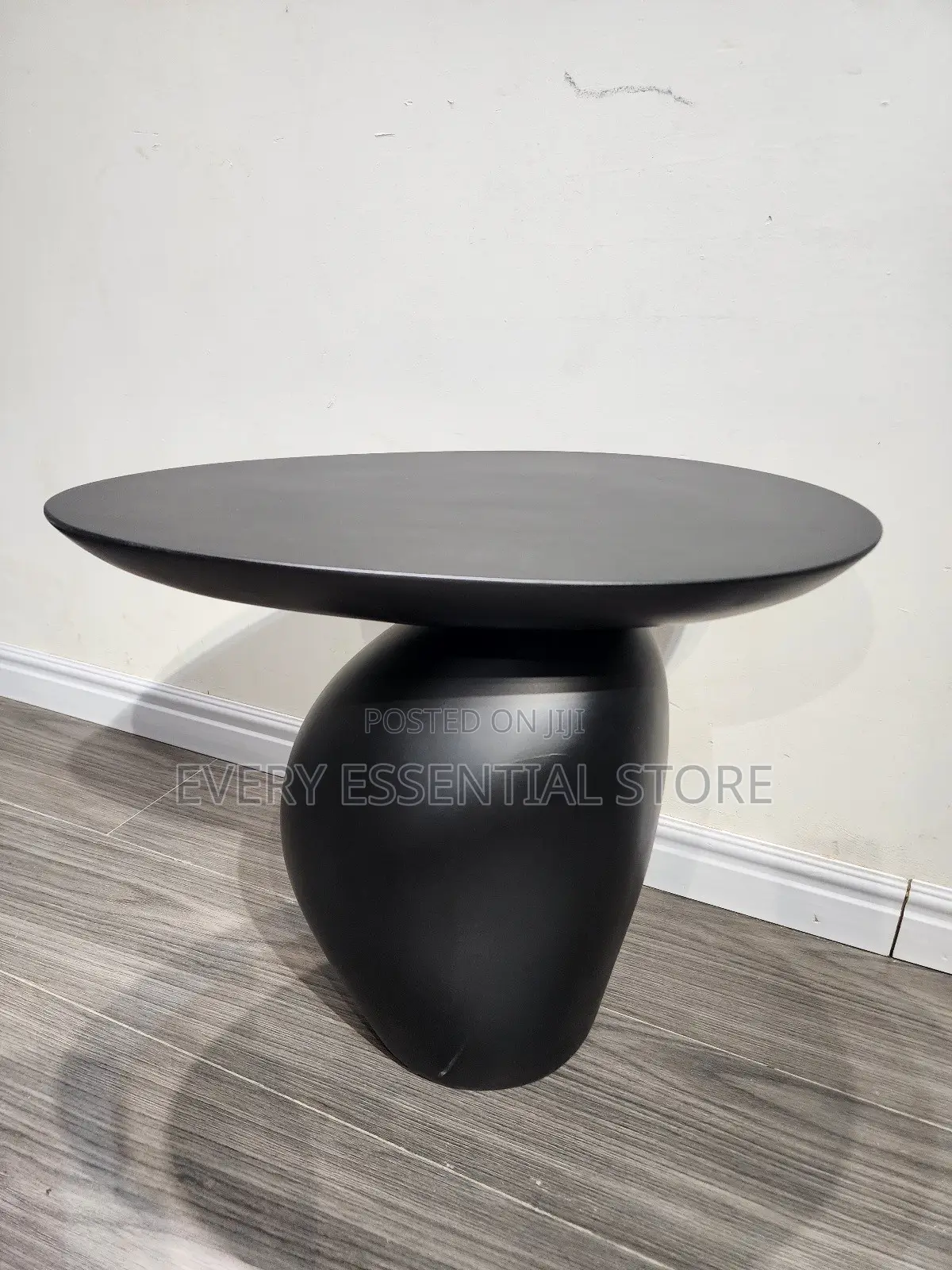 Sturdy Home Side Table/Stool With Smooth Pebble Design