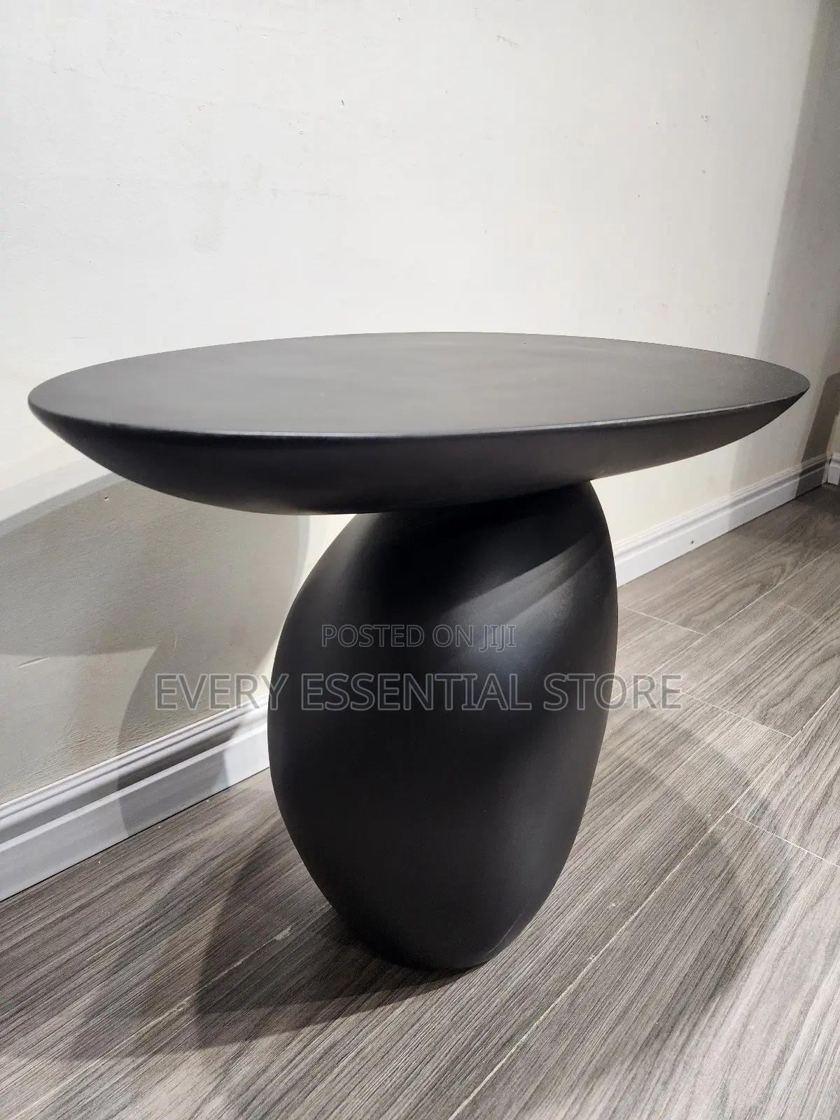 Sturdy Home Side Table/Stool With Smooth Pebble Design