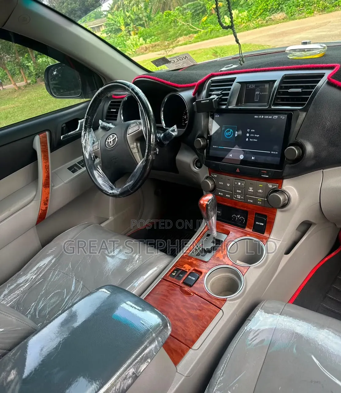 Toyota Highlander 2012 Silver