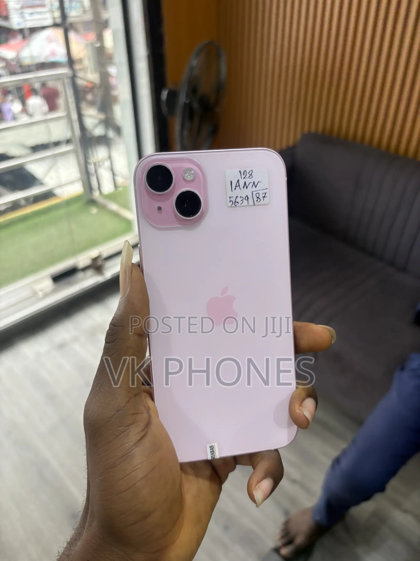 Apple iPhone 15 Plus 128 GB Pink