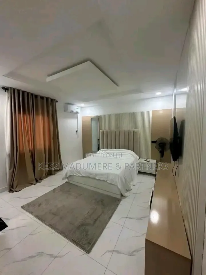 Furnished 5bdrm Duplex in Hillsview / Cocaine for sale