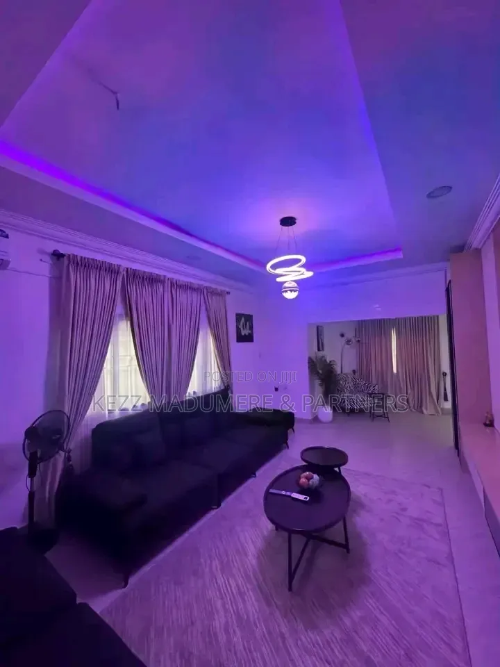 Furnished 5bdrm Duplex in Hillsview / Cocaine for sale