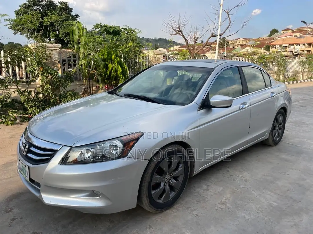 Honda Accord 2008 Silver