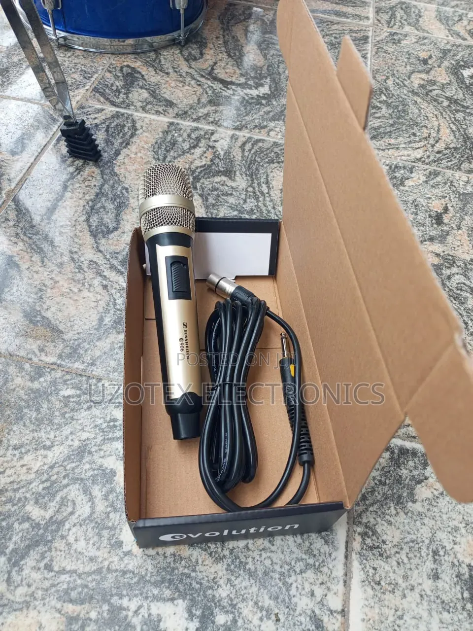 SENNHEISER at 906 Wired Microphone 