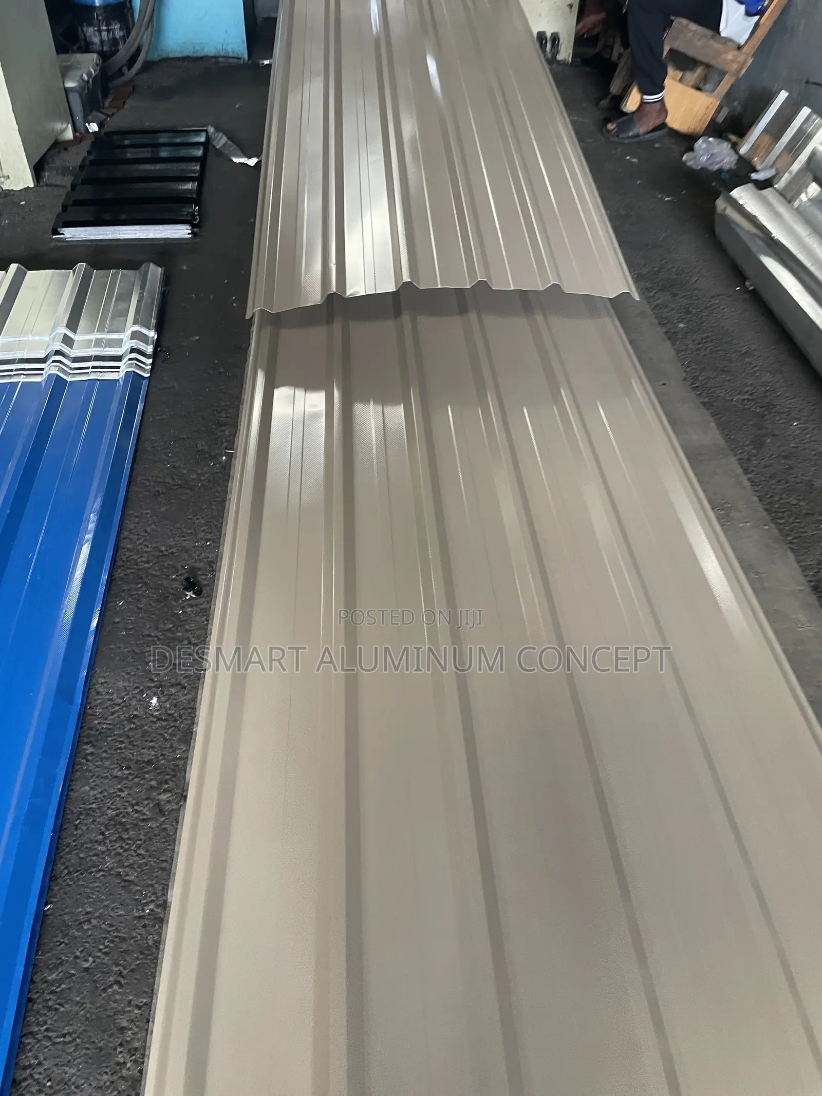 Desmart: Quality Roofing, Delivered Right