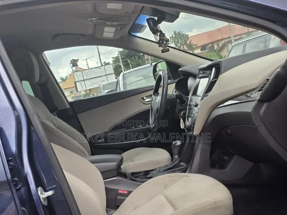 Hyundai Santa Fe 2016 Blue