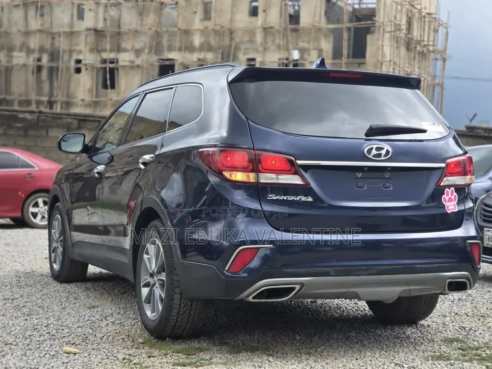 Hyundai Santa Fe 2016 Blue